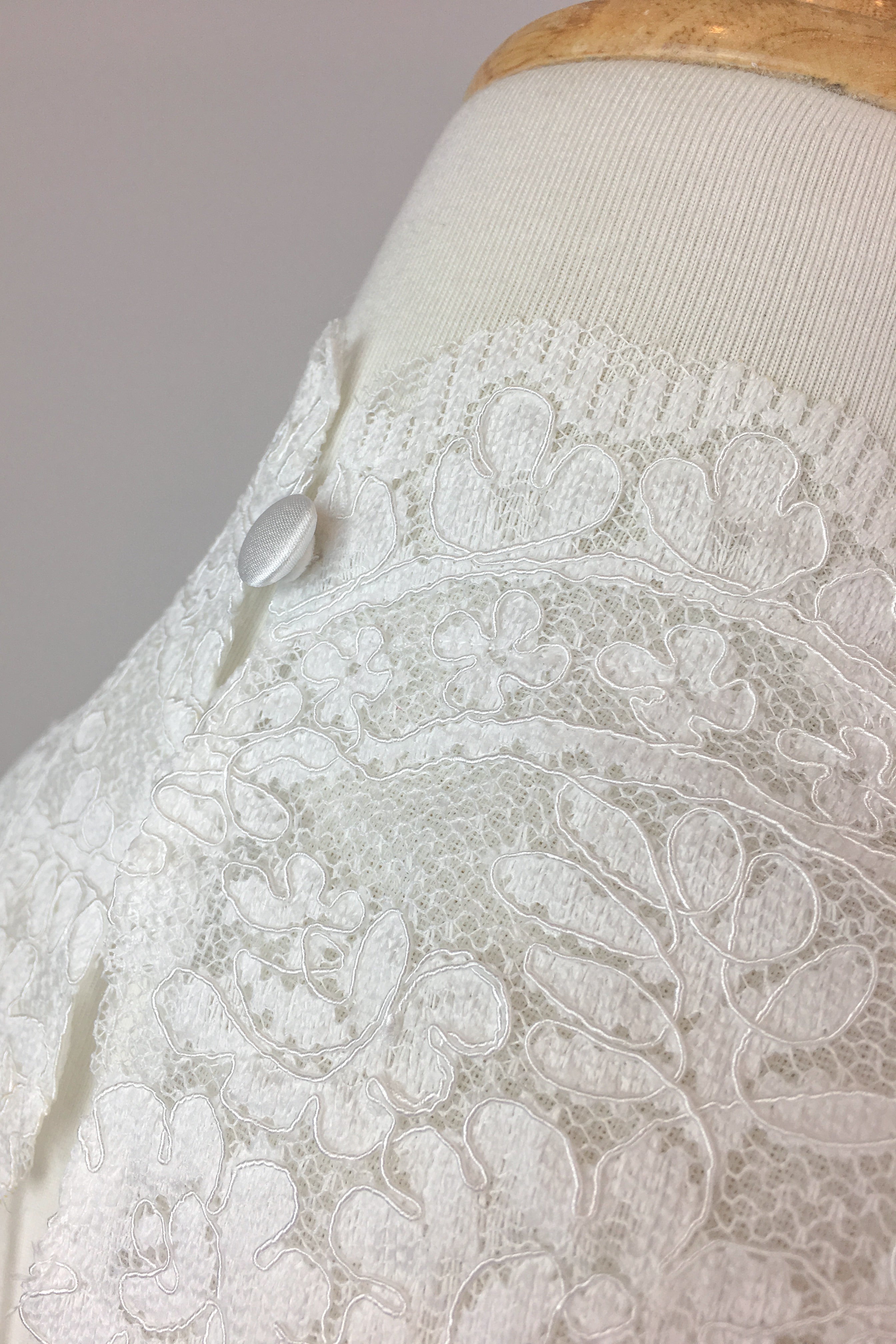 Elegant Lace Bolero Bridal Cover Up - Summer Wedding Shawl for Brides, Beach Ceremony & Outdoor Events