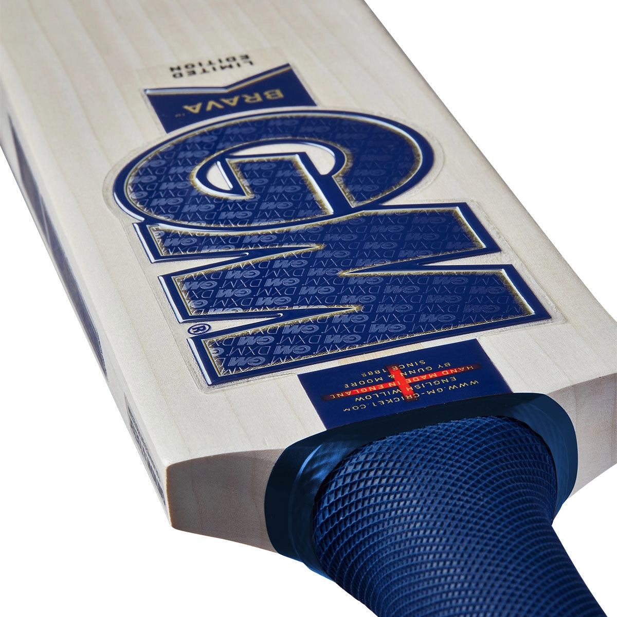 Gunn & Moore Brava 606 English Willow Cricket Bat - Premium Performance for Professional & Club Players | Perfect for Matches, Practice & Training Sessions