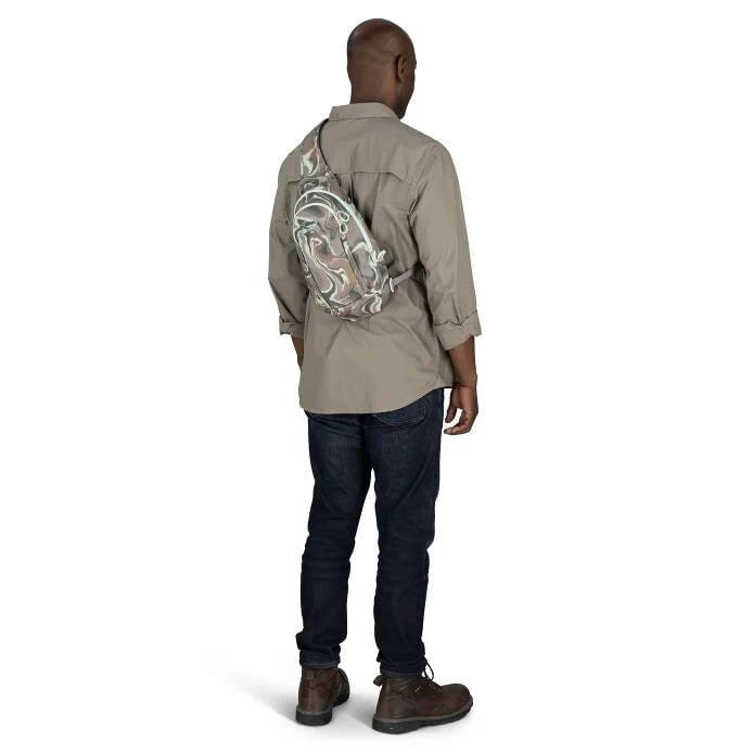 Osprey Daylite Sling Bag - Lightweight Crossbody Pack for Hiking, Travel & Everyday Use | Water-Resistant Compact Shoulder Bag for Men & Women | Perfect for Commuting, Outdoor Adventures & City Exploration