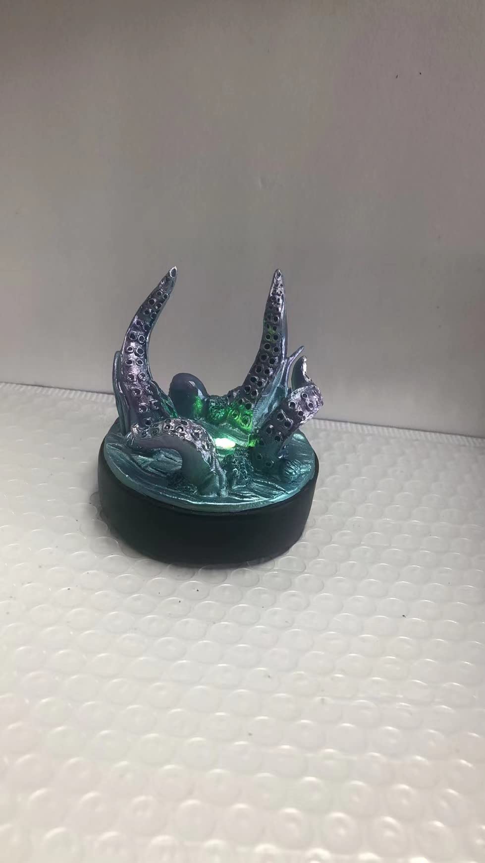 2022 New Luminous Purple Dragon Egg with Octopus Holder - Transparent Epoxy Crystal Embryo Statue, Glow in The Dark Desktop Decor for Fantasy Lovers & Collectors | Perfect for Home Office Display, Gift Giving & Meditation Spaces