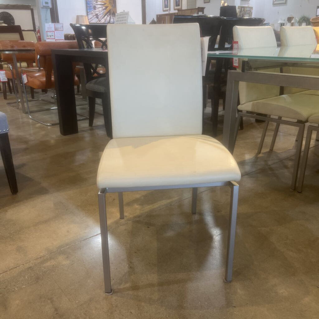 Calligaris BESS Highback Leather Dining Chair - Beige Upholstered Side Chair 18