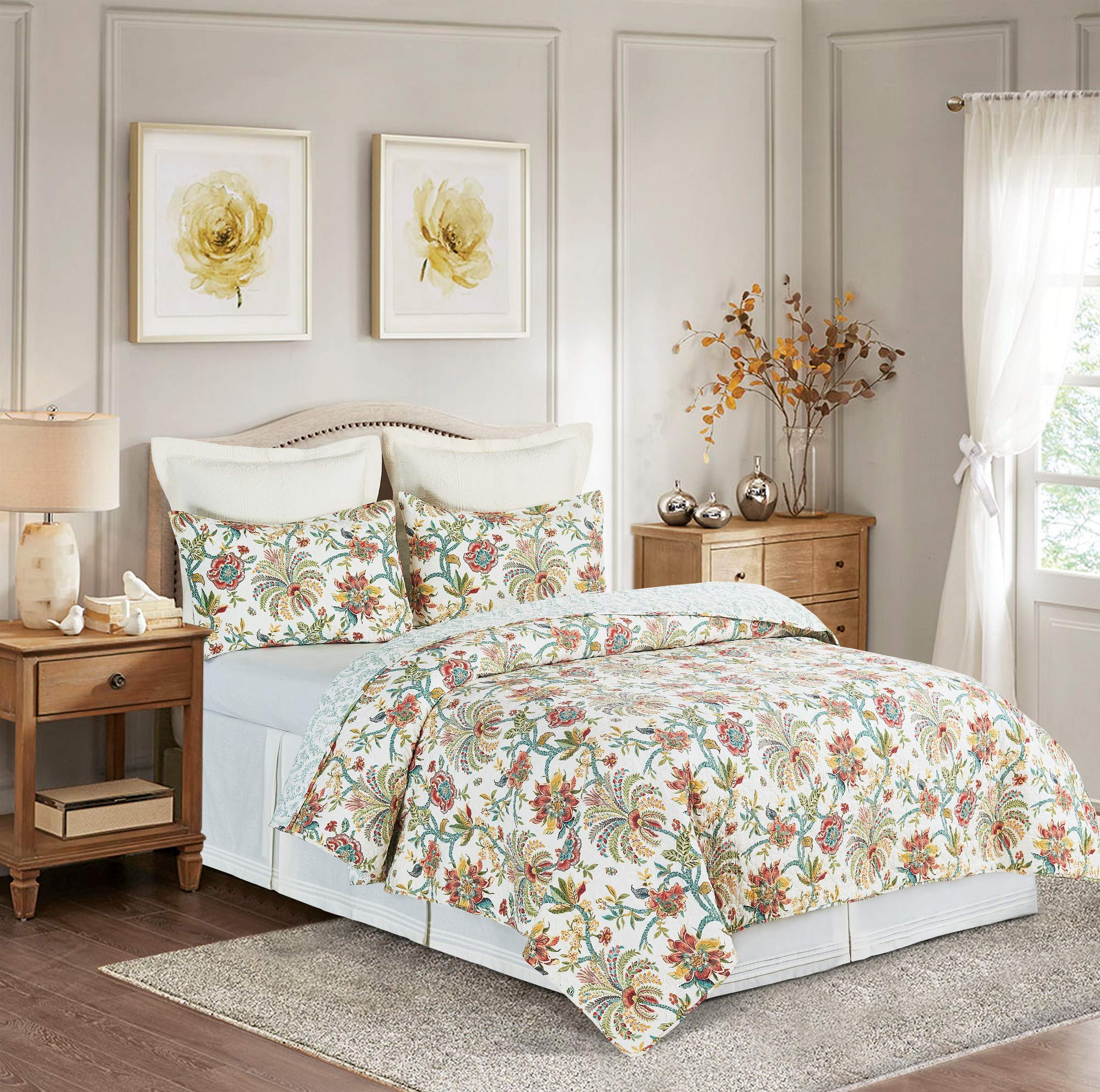 Reversible Colonial Williamsburg Braganza Floral Quilt Set - Full/Queen Size, 3-Piece, Red Blue Yellow Jacobean Cotton Bedding | Machine Washable | Perfect for Guest Rooms, Master Bedrooms & Farmhouse Decor