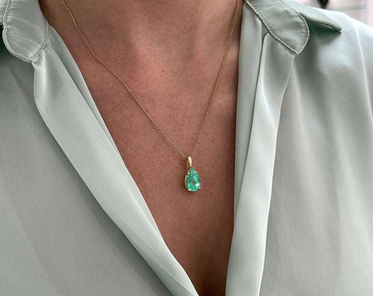 4.54 Carat Teardrop Colombian Emerald Solitaire Necklace in 14K Gold - Elegant Green Gemstone Jewelry for Weddings & Special Occasions