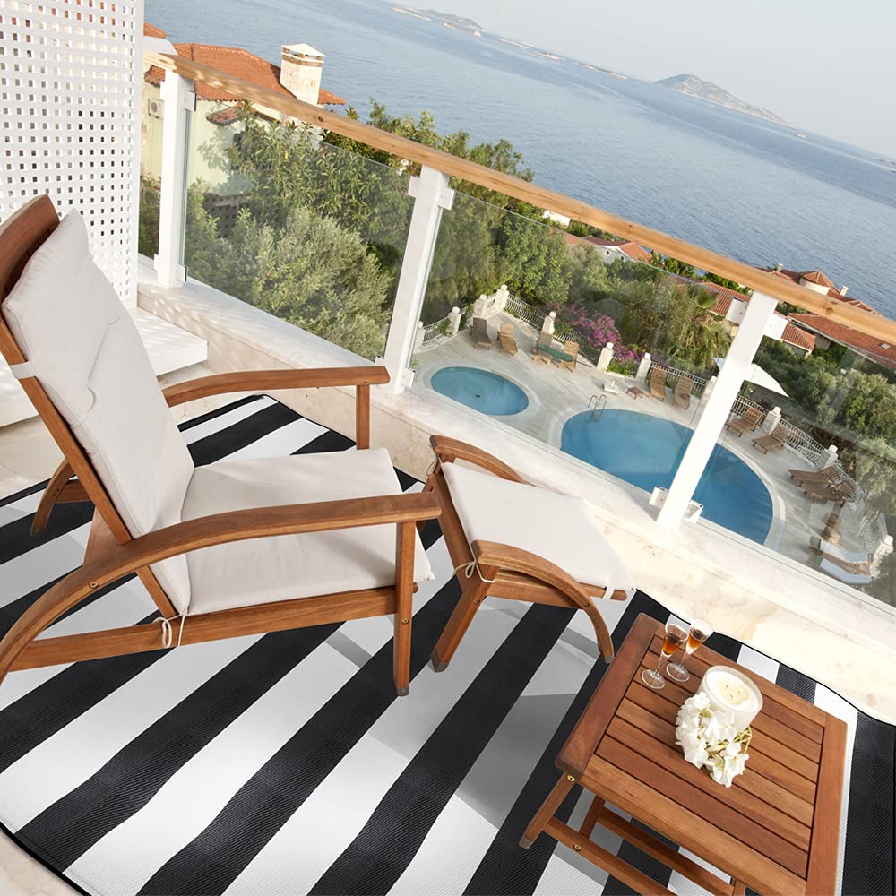 PCINFUNS 5'x8' Waterproof Plastic Straw Rug - Reversible Outdoor Patio Mat for RV, Deck, Porch, Camping, Picnic, Beach & Balcony - Foldable, Durable & Easy to Clean - Perfect for Outdoor Gatherings, Poolside Lounging & Summer Entertaining (Black & White)