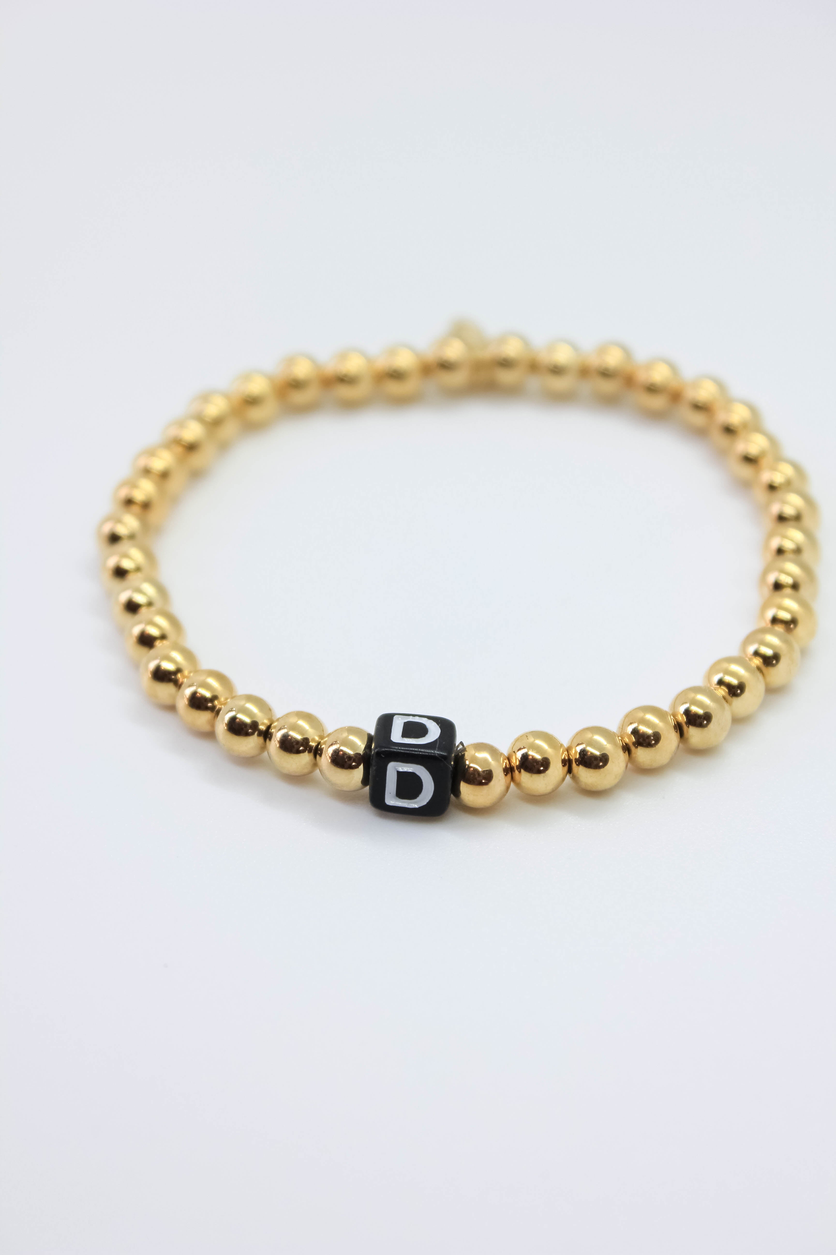 Personalized Alphabet Monogram Bracelet for Women - Custom Initial Letter Jewelry Gift for Her - Perfect for Birthdays, Anniversaries & Everyday Wear