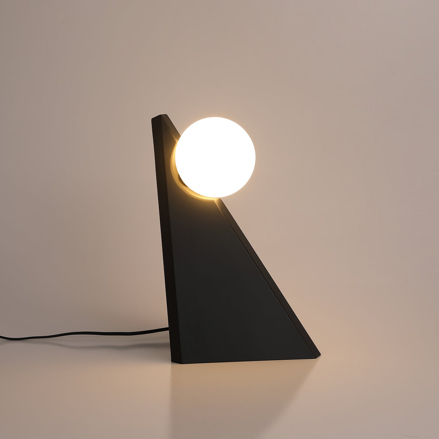 Elegant Noir Roy Table Lamp - Modern Bedside & Living Room Lighting for Home Decor