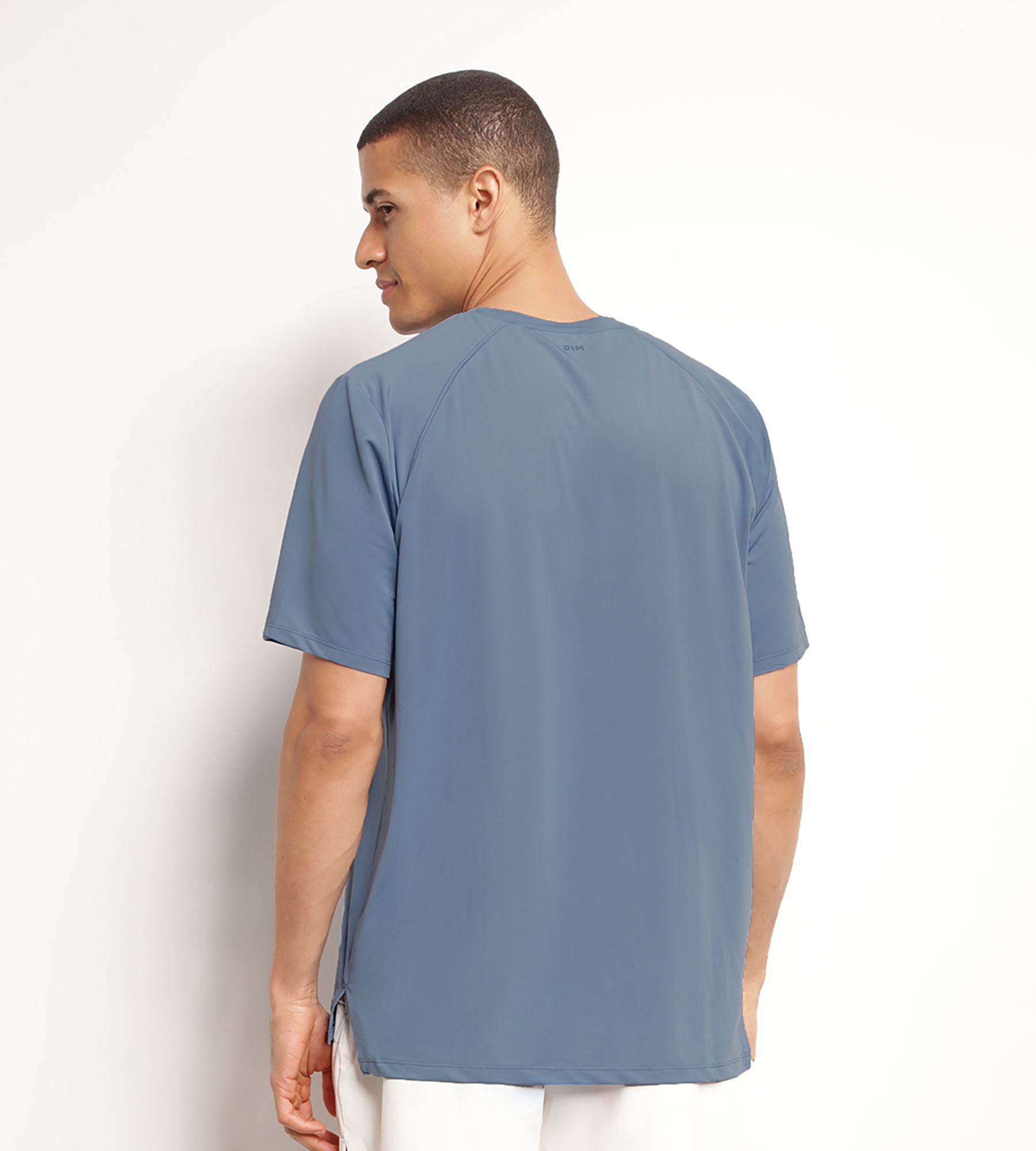 Men's Breathable Sport T-Shirt - Lightweight Blue Denim Fabric for Active Wear - Perfect for Running, Gym & Outdoor Activities