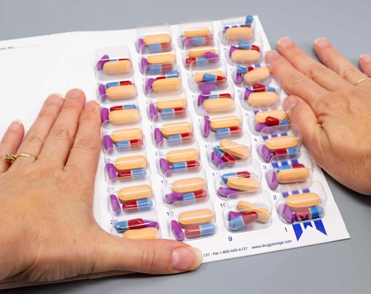Monthly XL Cold Seal Medication Blister Pack System - 31-Day Pill Organizer Cards (100 Pack) | No Equipment Needed | Perfect for Nursing Homes, Pharmacies & Home Medication Management