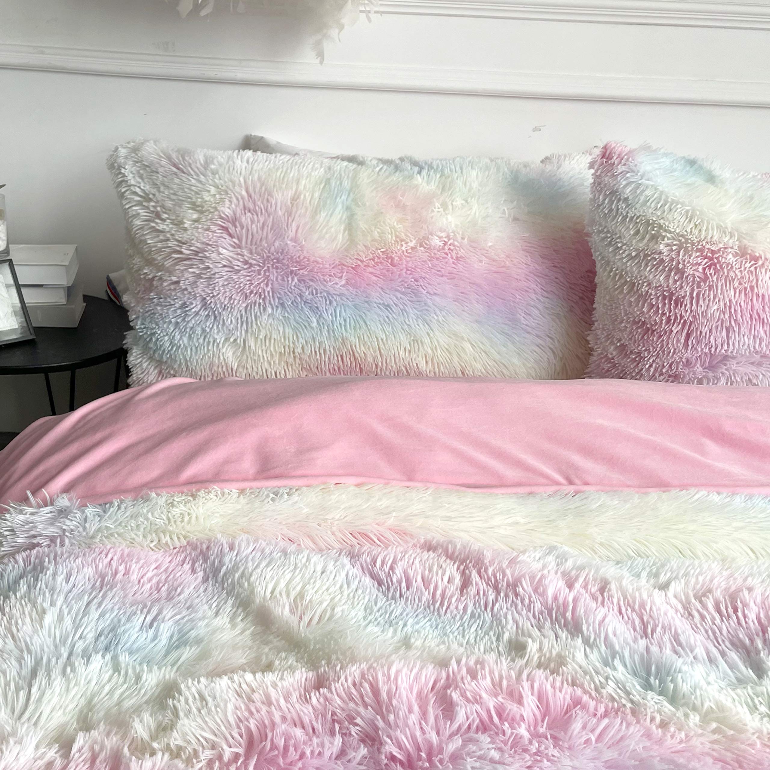 **Sleepwish Plush Shaggy Duvet Cover Set - Ultra Soft Fuzzy Unicorn Bedding Comforter Cover for Girls, Luxury Crystal Velvet & Faux Fur Bed Set with 2 Pillowcases (3PC, Rainbow, King) - Perfect for Kids' Bedrooms, Sleepovers & Cozy Winter Nights**