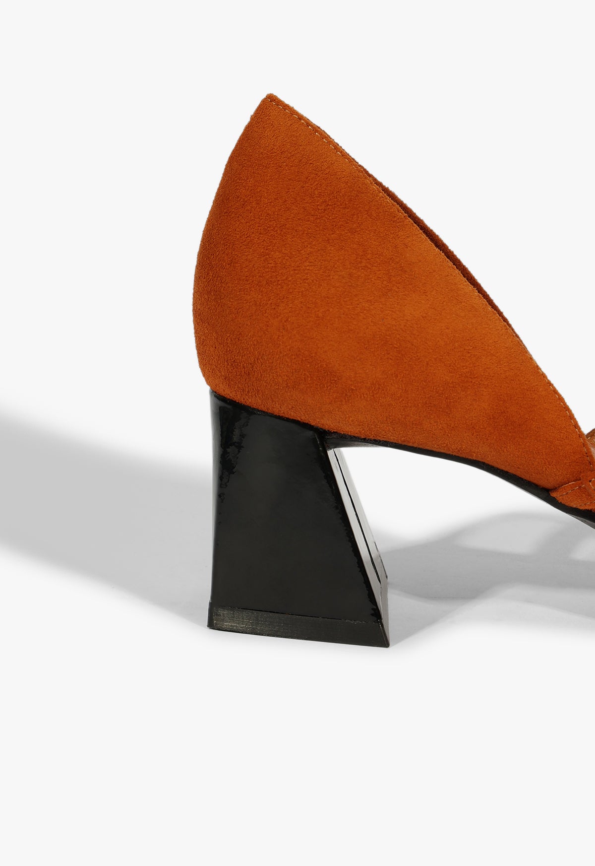 Rue Suede Pump R25 - Mid Heel Height 3