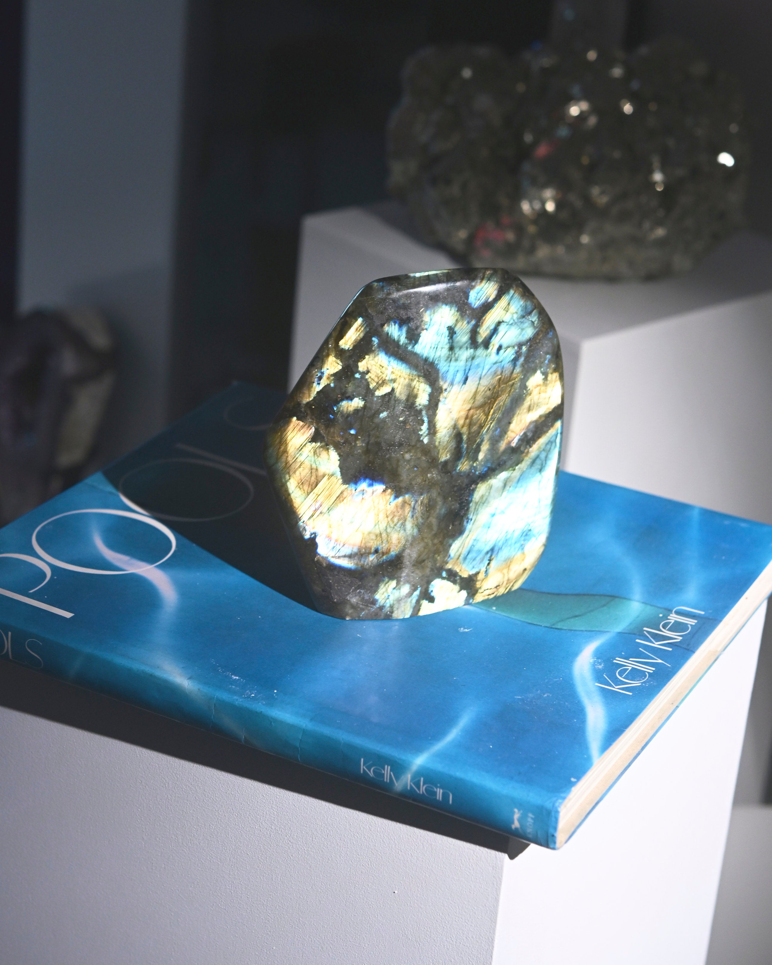 Natural Labradorite Free Form Polished Stone - 6.3 lbs Healing Crystal for Meditation, Home Decor & Spiritual Energy Work