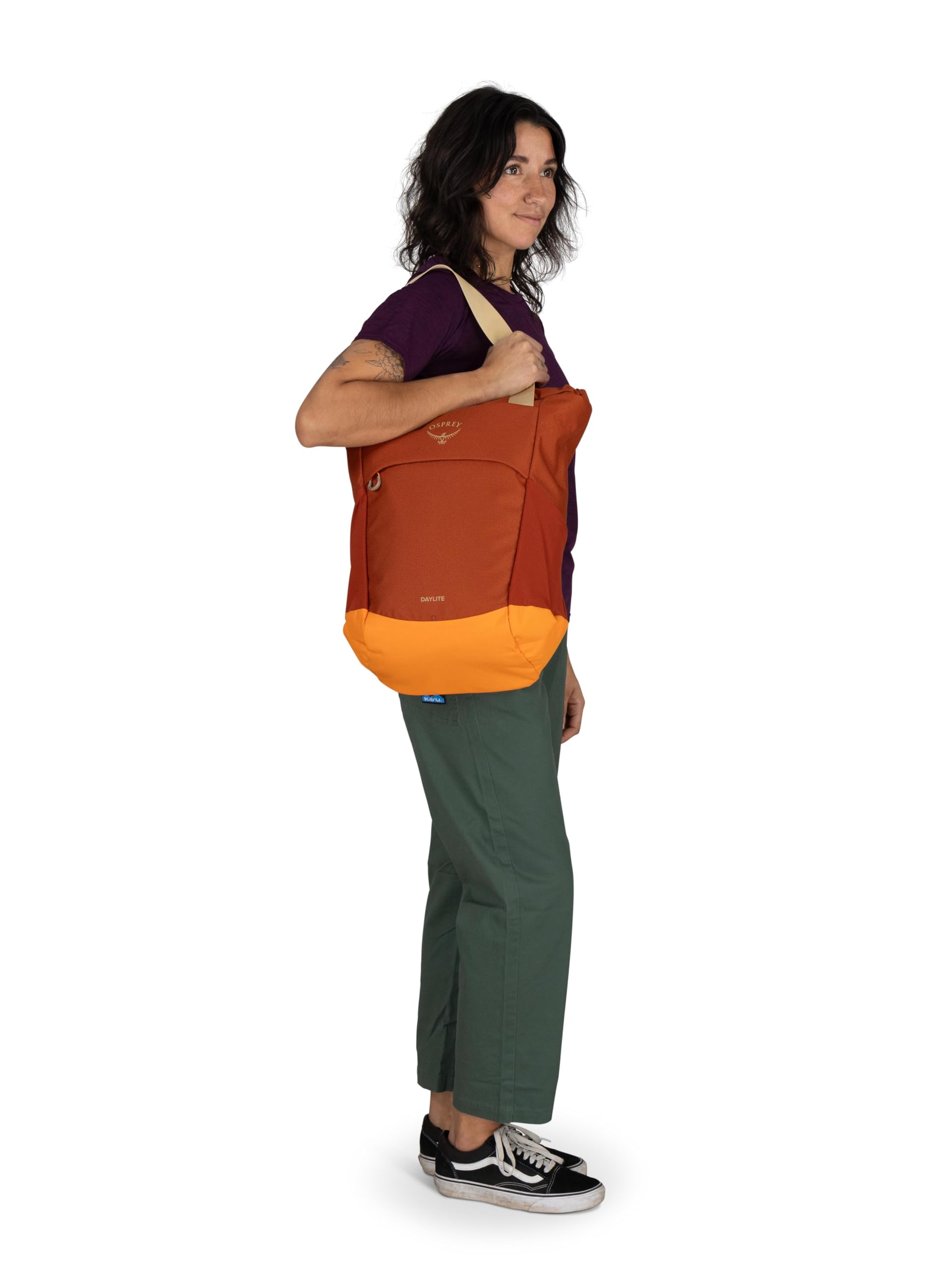 Osprey Daylite Tote Pack - Lightweight Water-Resistant Hiking Backpack for Women & Men, Perfect for Travel, Commuting & Outdoor Adventures (Tan Concrete)