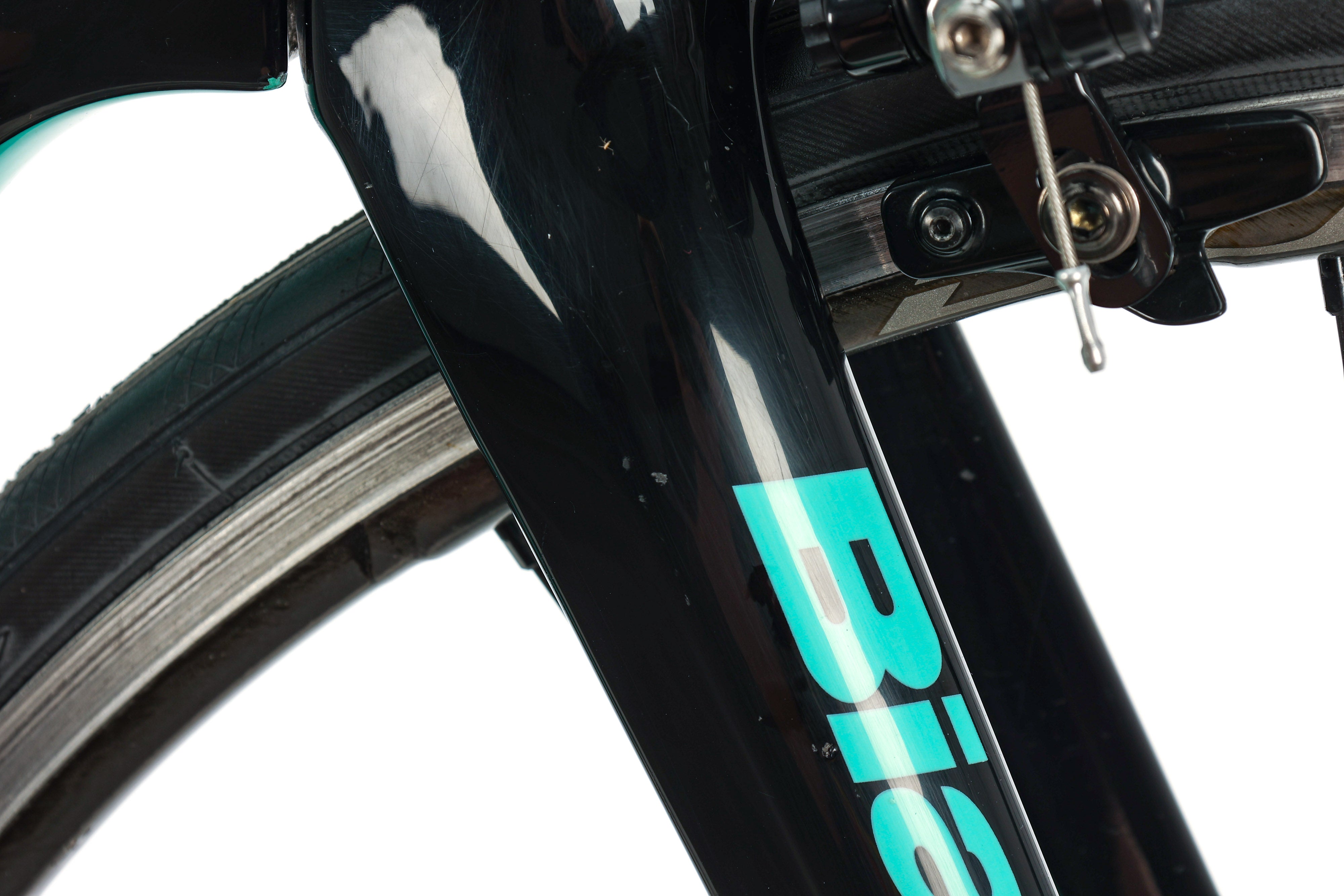 Bianchi Oltre XR3 Dura Ace Carbon Road Bike 2019 - 53cm Size for Men | High-Performance Racing Bicycle for Competitive Cycling & Endurance Training