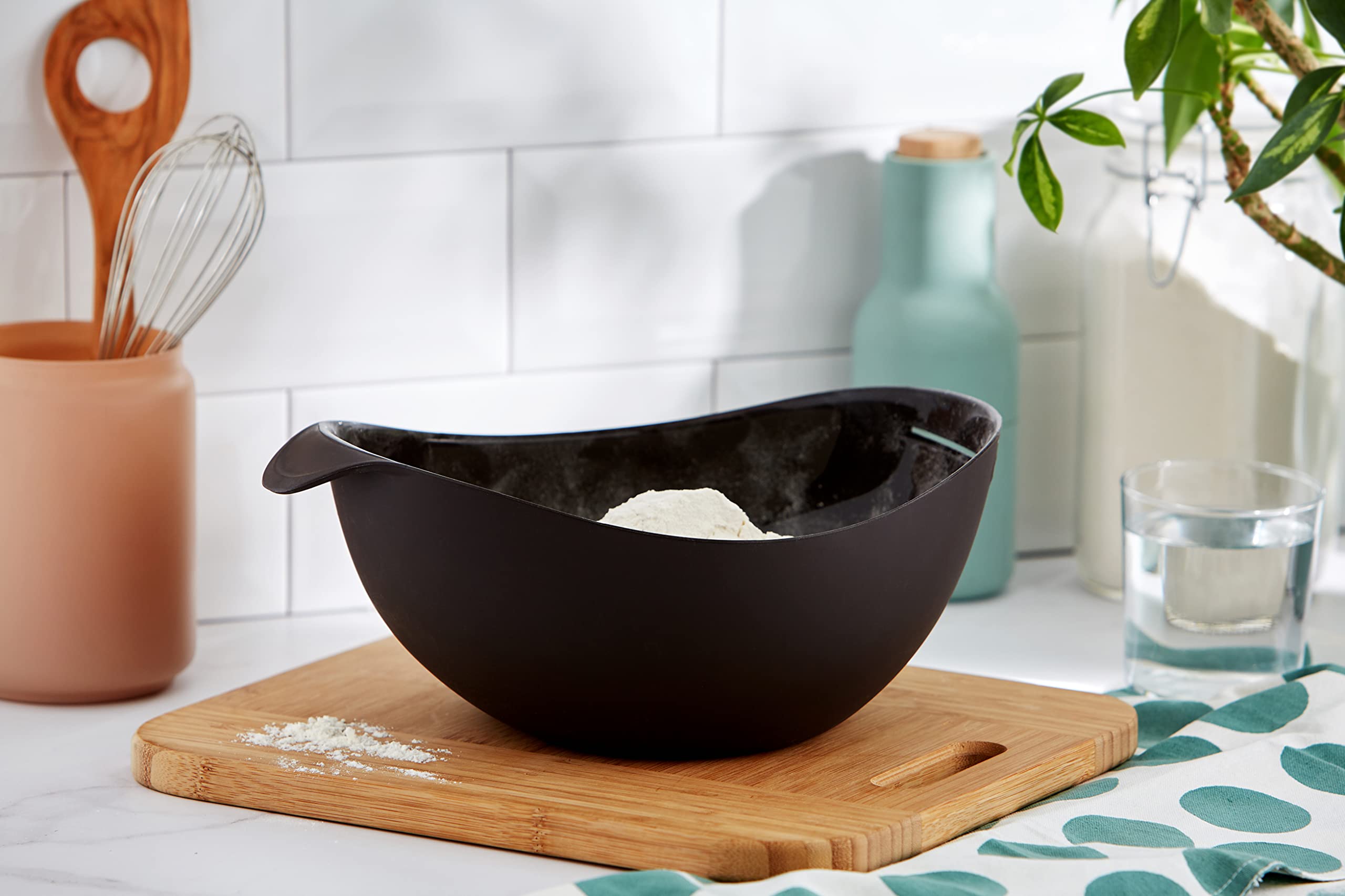 Lekue Silicone Bread Maker - Non-Stick Dough Baking Pan with Lid - Perfect for Homemade Bread, Pastries & Pizza Dough - Model # (Brown) | Ideal for Kitchen, Baking Enthusiasts & Gift Giving
