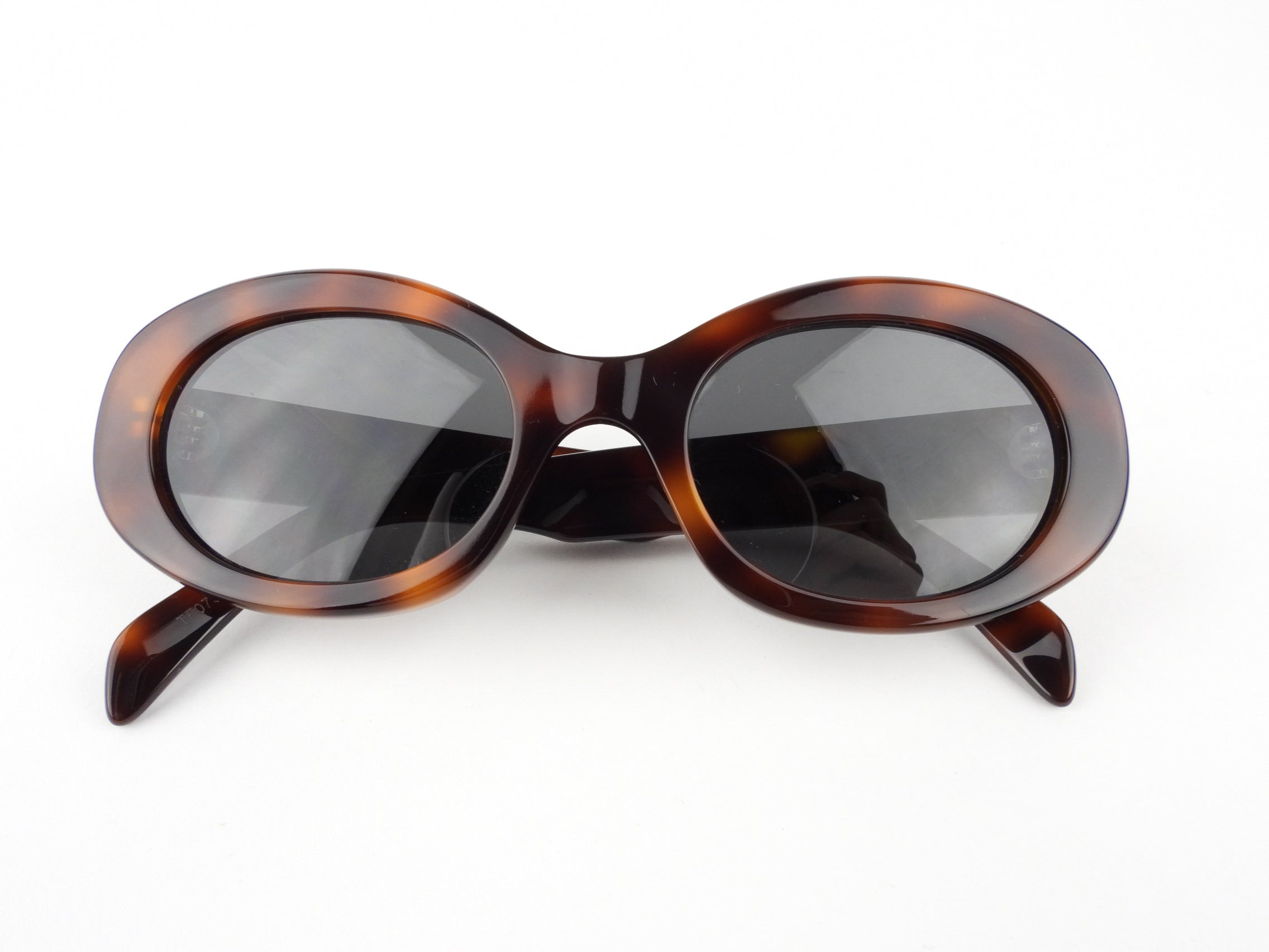 Celine Brown Tortoise Shell Triomphe Sunglasses for Women - Classic Luxury Designer Shades for Fashion & Sun Protection - Perfect for Beach, Driving & Everyday Wear