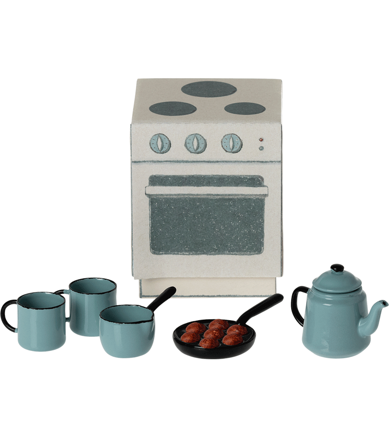 Maileg Madam Blue’s Favorites Cooking Set - Miniature Toy Kitchen Accessories for Pretend Play & Dollhouse Decor | Perfect Gift for Kids & Collectors