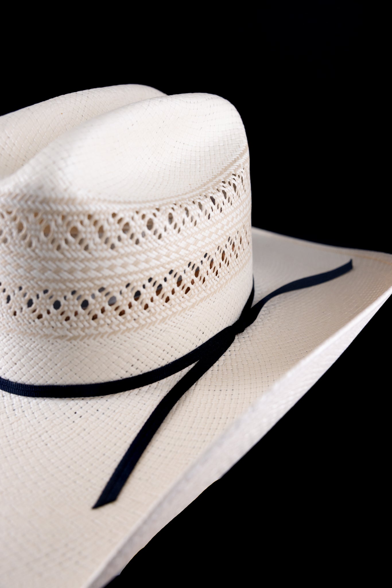 Pattern Cattlemen 200x Straw Cowboy Hat - Western Style Sun Protection for Men & Women - Perfect for Ranch Work, Outdoor Adventures & Country Music Festivals