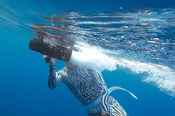 Lefeet S1 Pro Electric Underwater Scooter - Portable Diving Gear for Snorkeling & Scuba Adventures - Perfect for Ocean Exploration & Underwater Photography