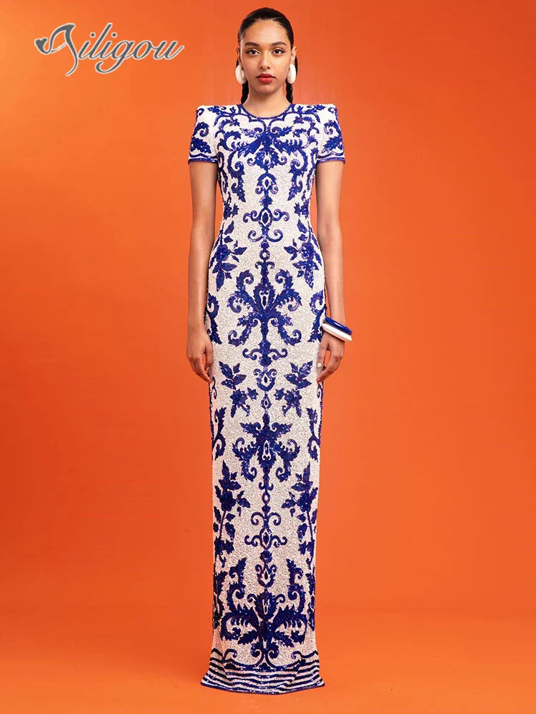 Elegant Blue and White Porcelain Print Women's Sexy Bandage Dress - Short Sleeve Tight Bodycon Party Dress for Celebrity Events, Night Out, Club Wear & Special Occasions
