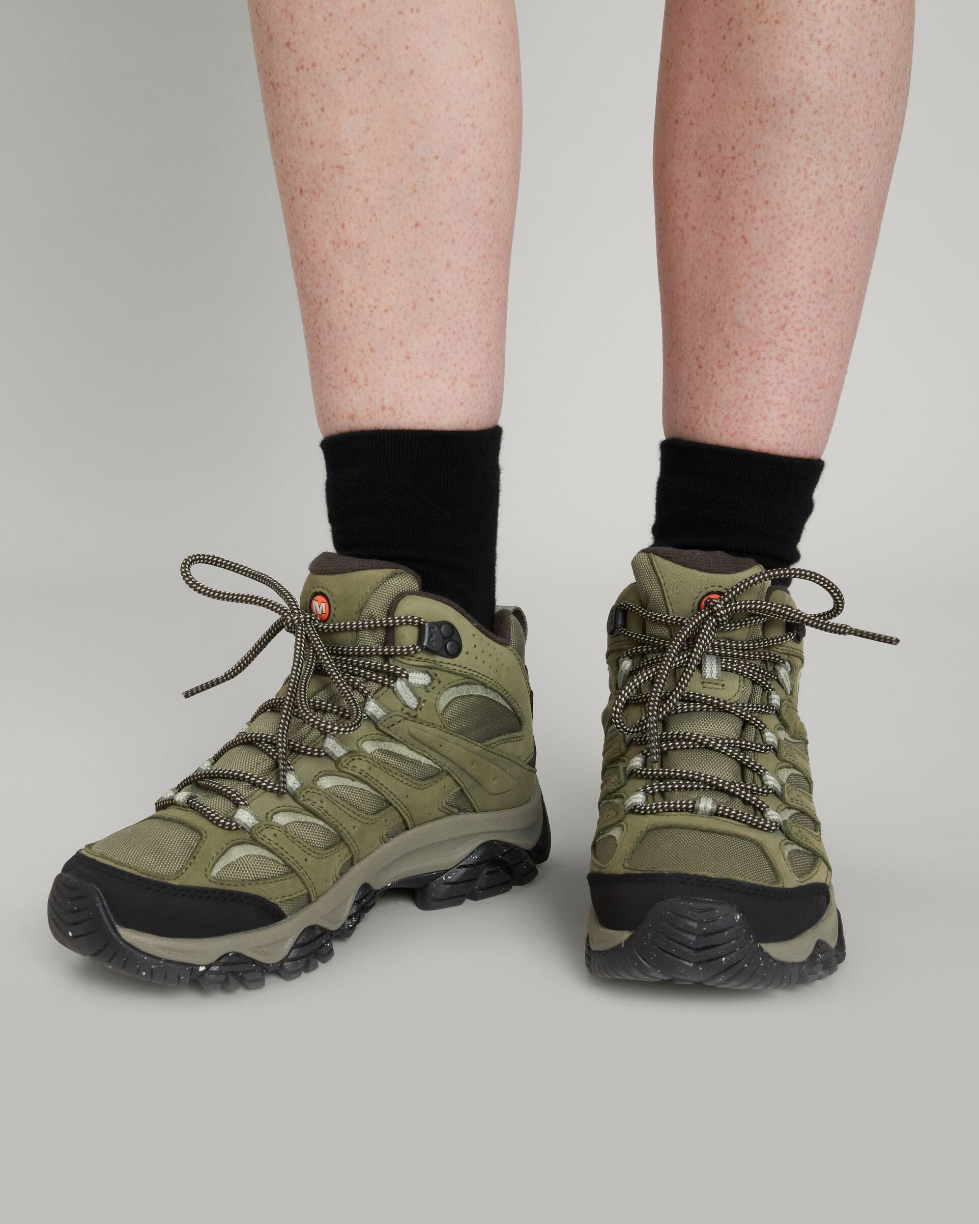 Merrell Moab 3 Smooth Mid GTX Women's Hiking Boots - Waterproof & Breathable - Lichen Color - Perfect for Outdoor Adventures & Trail Hiking