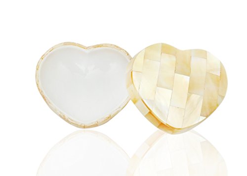 Yellow Heart Box 1.8 x 1.1 inches