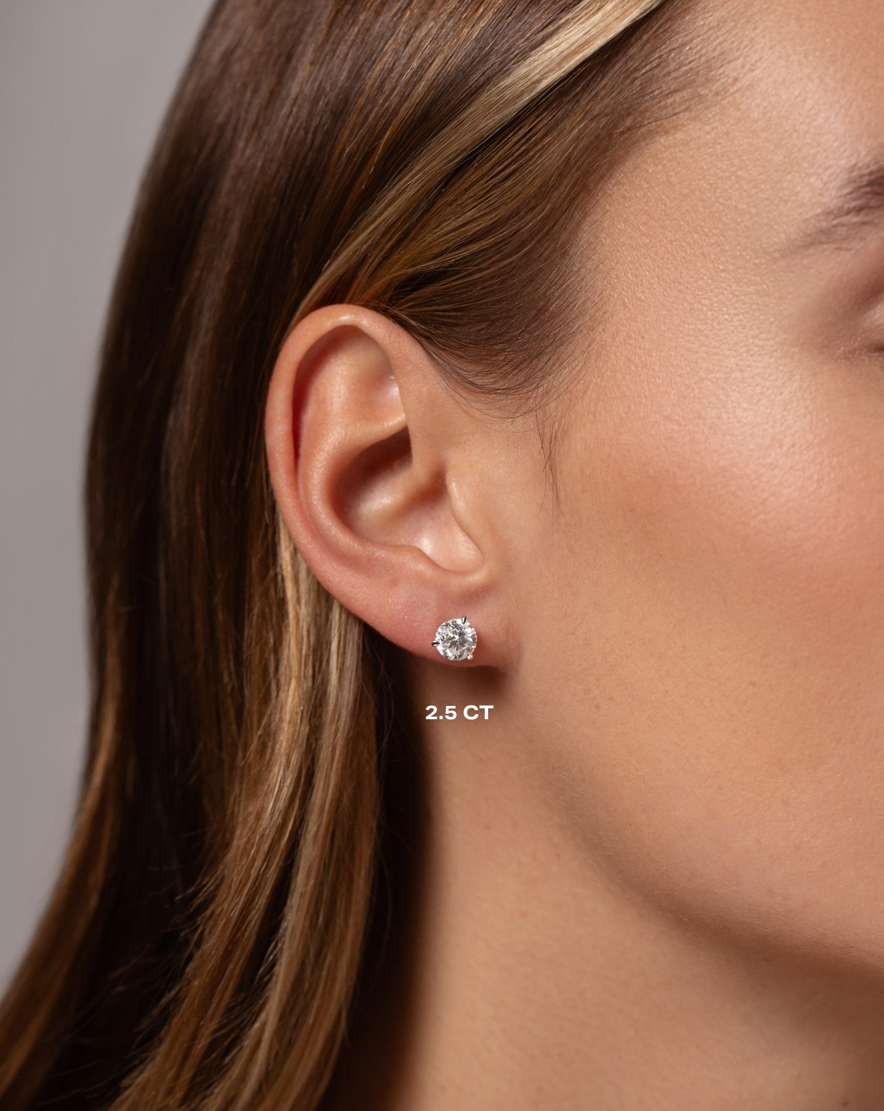 Classic Diamond Stud Earrings for Women - 14K White Gold Prong Set Round Cut Solitaire Earrings - Perfect for Weddings, Anniversaries & Everyday Elegance