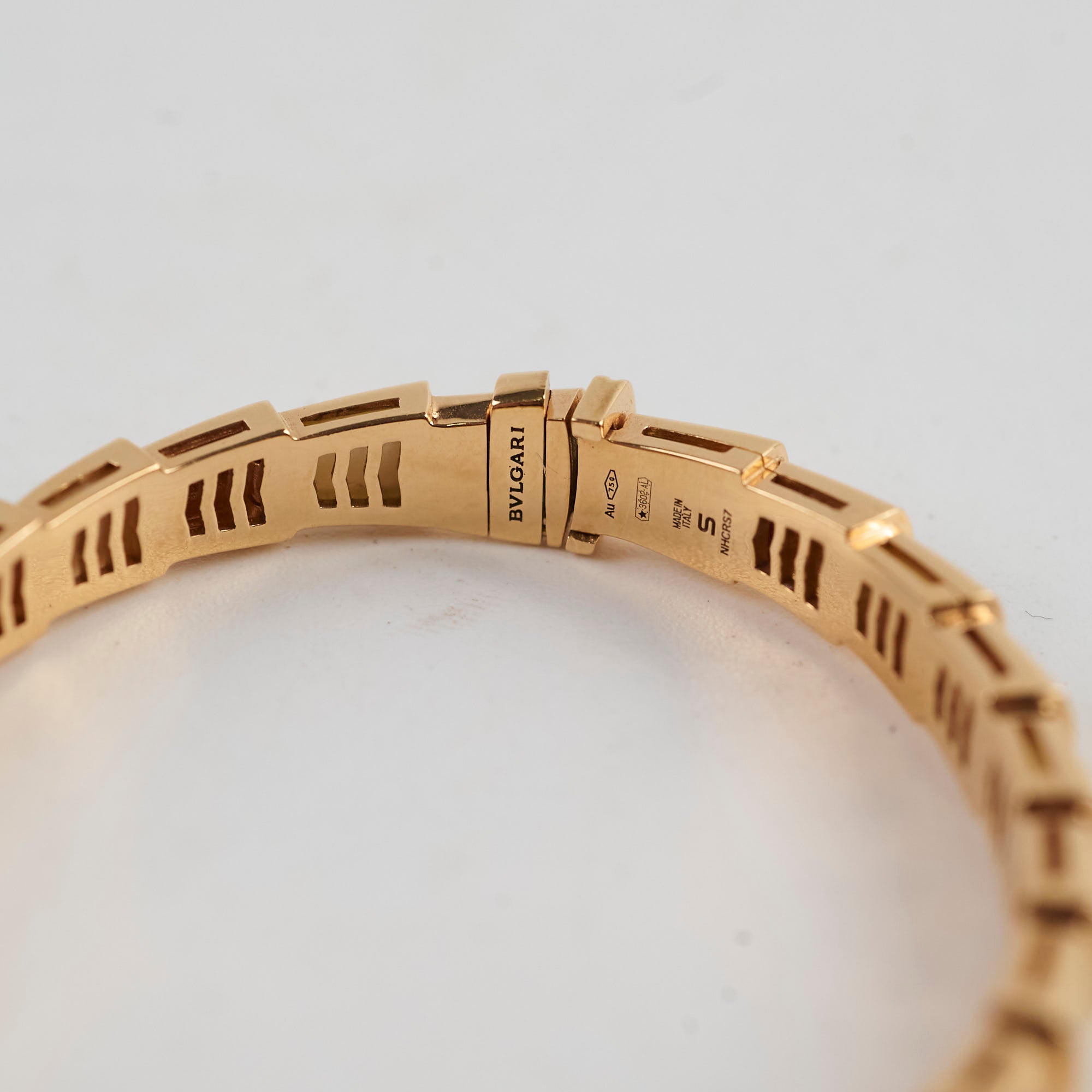 Bulgari Serpenti Viper White Mother of Pearl Bracelet in Pink Gold - Size S | Luxury Italian Jewelry for Women, Perfect for Gifts & Special Occasions
