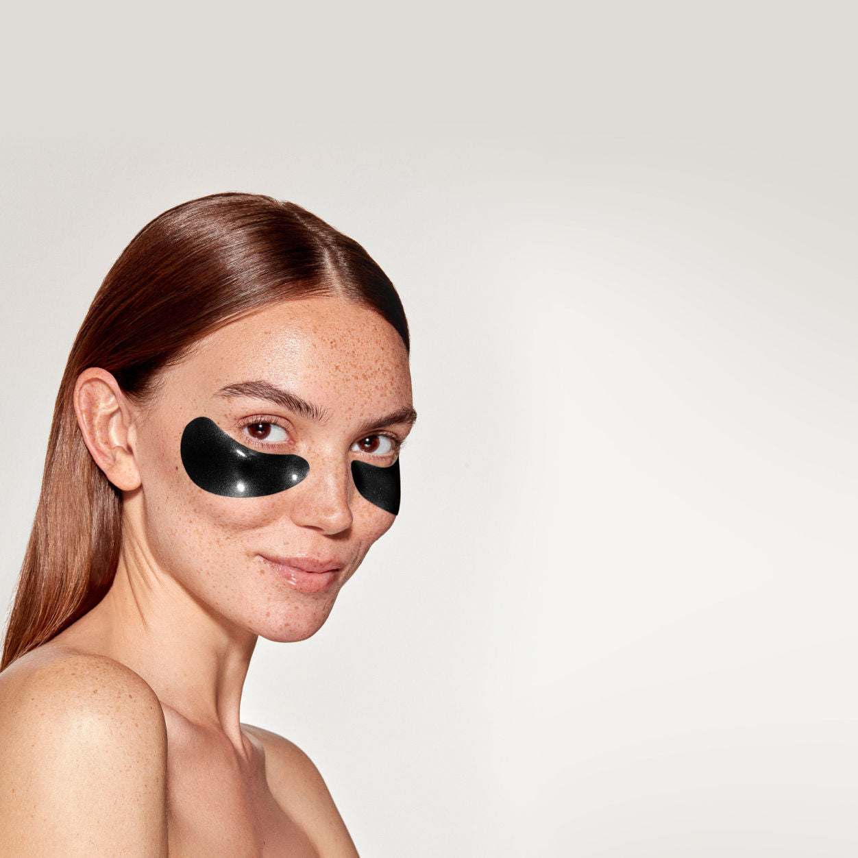 Celestial Black Diamond Eye Mask for Sleep & Relaxation - Cooling Gel Eye Mask for Puffy Eyes, Dark Circles & Stress Relief - Perfect for Travel, Spa & Home Use