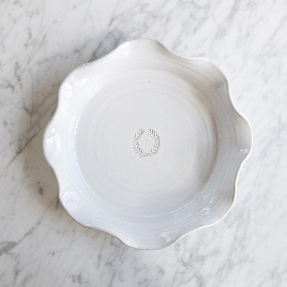 Scalloped Ceramic Pie Dish - 9 Inch Round Baking Pan for Homemade Pies, Quiches & Tarts - Oven & Dishwasher Safe - Perfect for Thanksgiving, Christmas & Holiday Baking