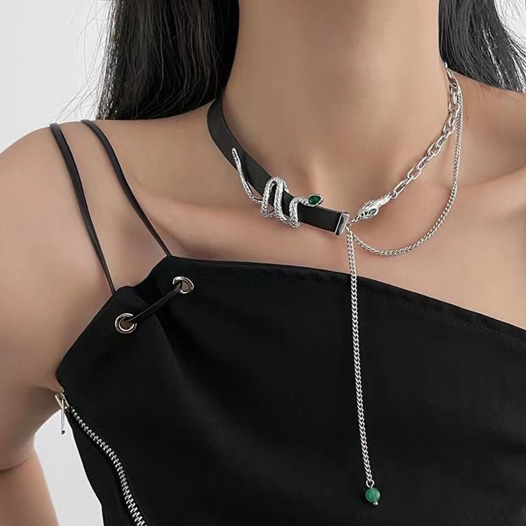 Spider Serpent Black Leather Choker Necklace Punk Gothic Collar for Women & Men | HN1872 | Perfect for Halloween, Cosplay, and Gothic Fashion Accessories