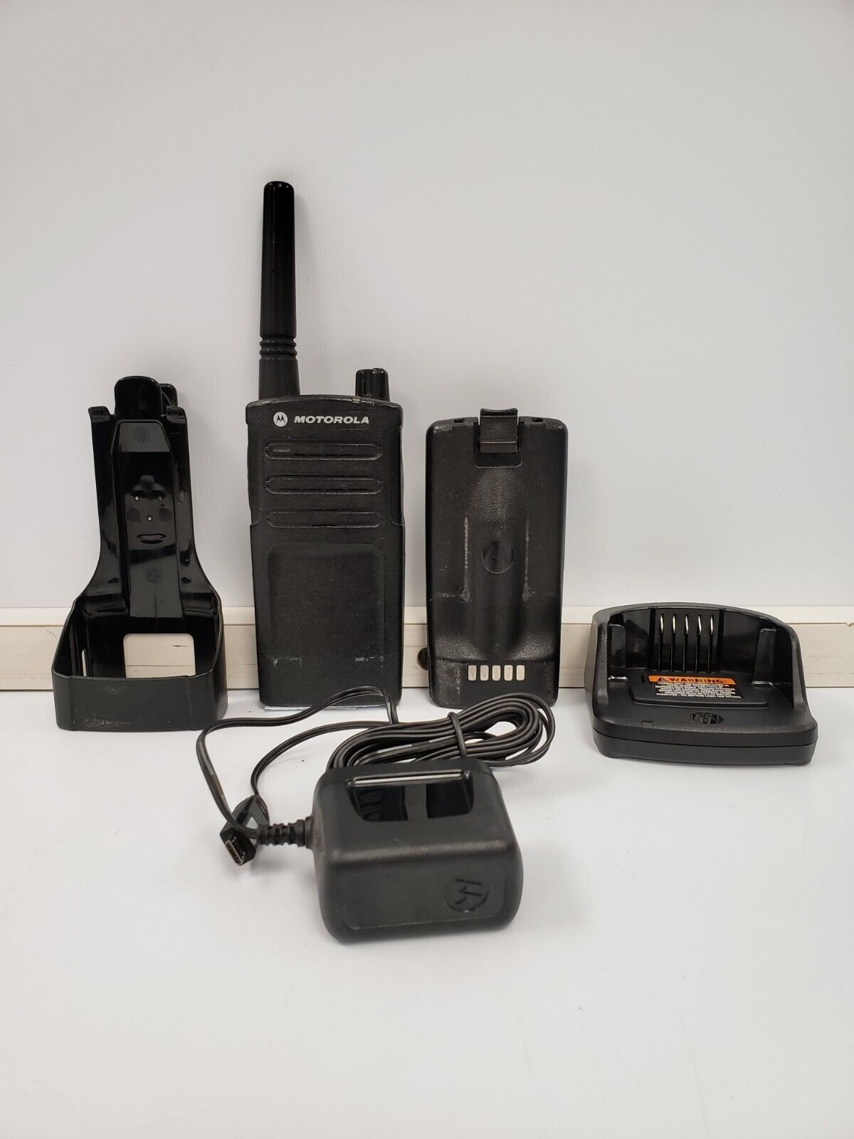 Motorola RMU2043 Two-Way Radio - Long Range Walkie Talkie for Business & Outdoor Adventures - Perfect for Construction, Security & Hiking