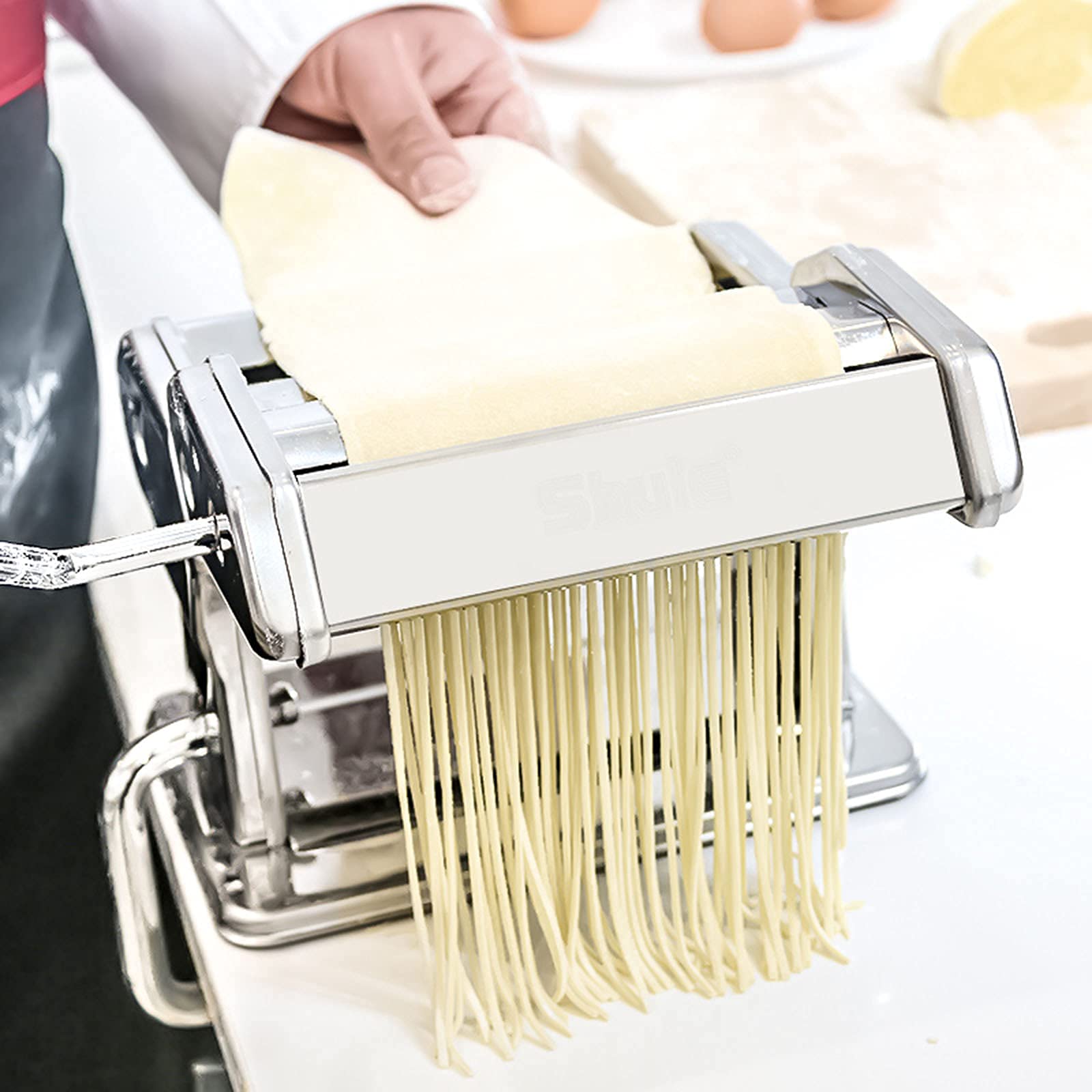 LIJCC Pasta Maker Machine - 6 Adjustable Thickness Dough Roller for Homemade Noodles & Ravioli with Table Clamp | Perfect for Italian Cooking & Family Kitchen Pasta Nights