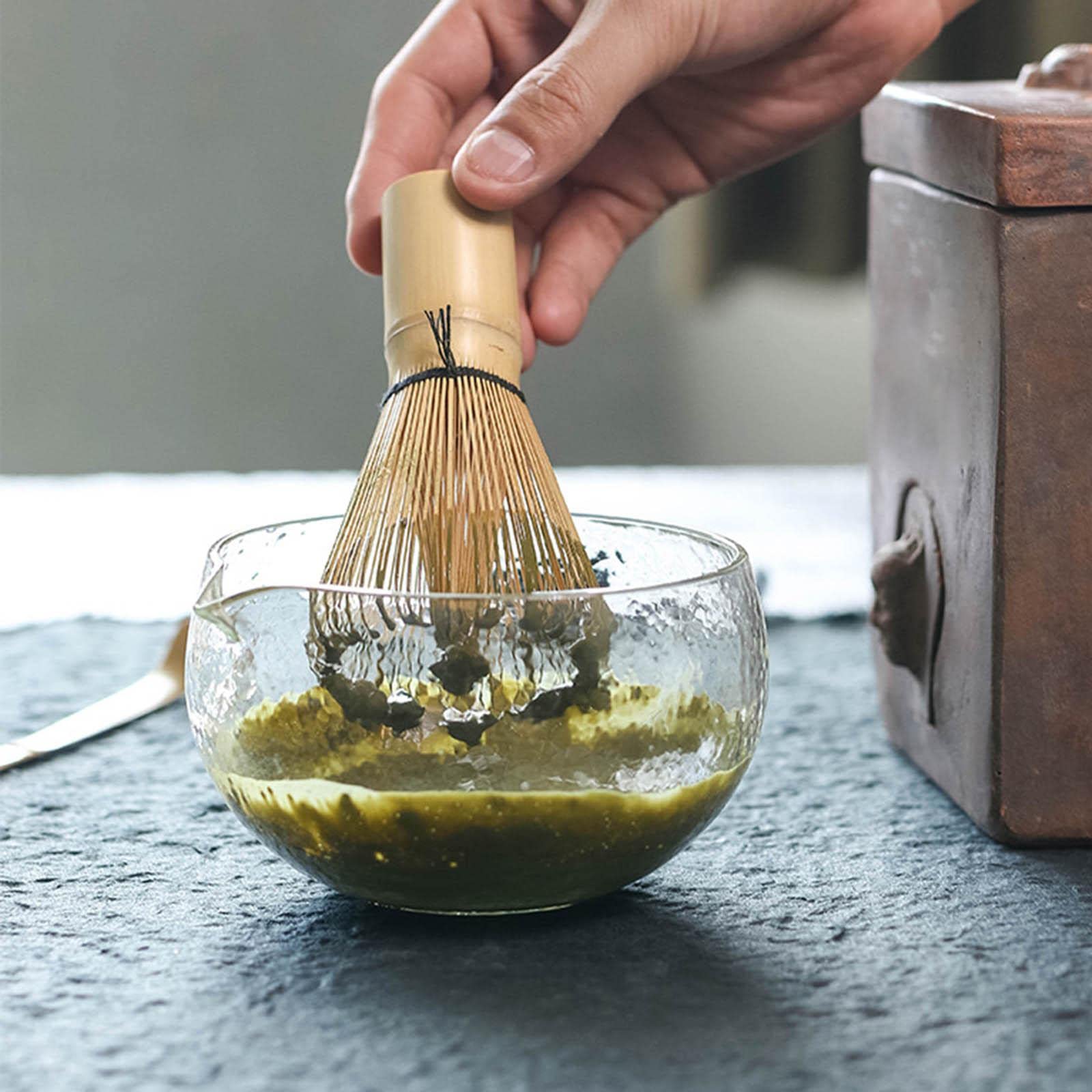 500ml Clear Textured Glass Matcha Bowl with Spout - Japanese Tea Ceremony Cup for Whisking, Serving Matcha, Latte & Hot Beverages - Perfect for Tea Lovers & Home Baristas