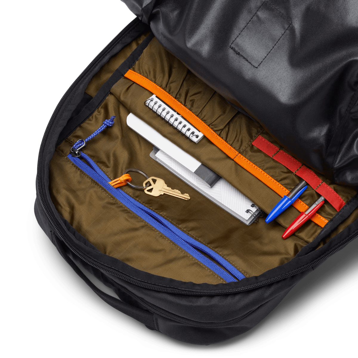 Cotopaxi Chiquillo 30L Backpack - Lightweight Hiking Daypack for Travel & Outdoor Adventures - Water-Resistant & Durable - Perfect for Commuting, Camping & Daily Use (Black)