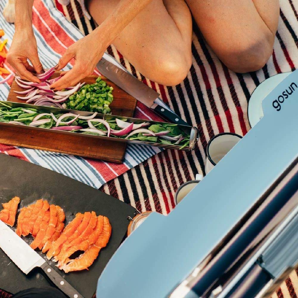 GOSUN Sport Solar Oven - Fastest Portable Camping Stove & Solar Powered Grill | Compact Outdoor Cookware for Hiking, Survival & Off-Grid Adventures | Perfect for Backpacking, Emergency Prep & Eco-Friendly Cooking