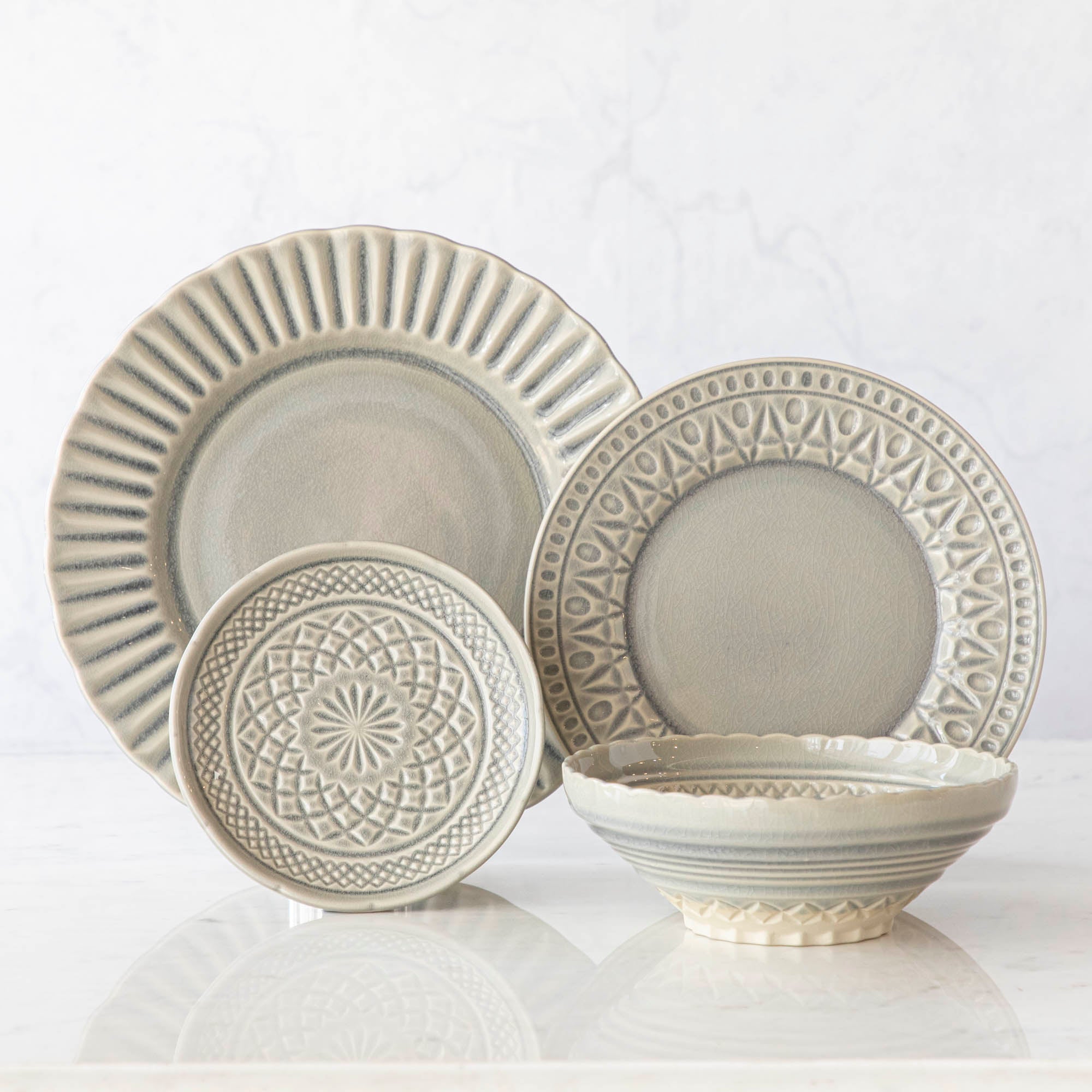 Crystal Grey Pearl Dinnerware Set - Elegant Tableware for Fine Dining, Dinner Parties & Special Occasions
