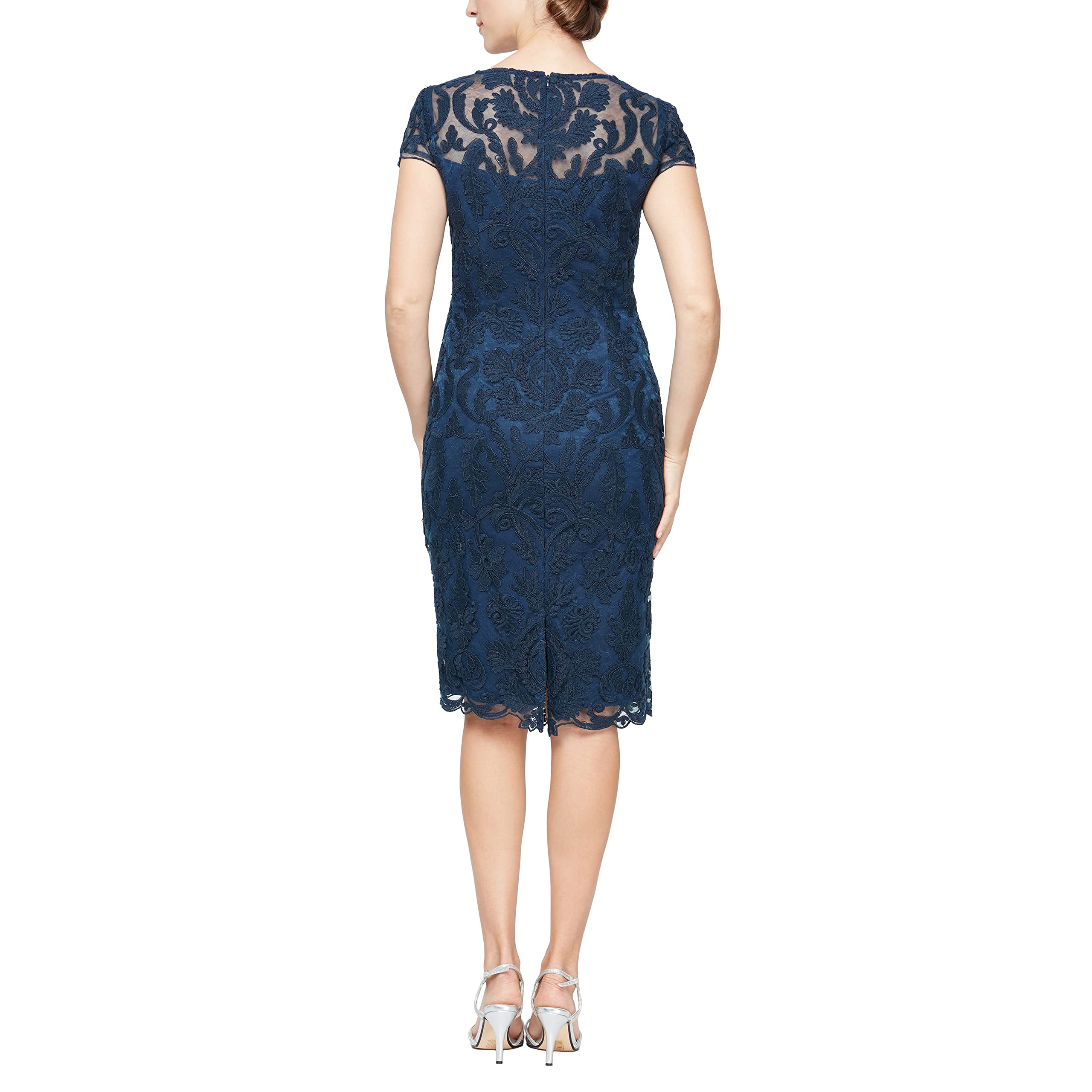 Alex Evenings Women's Short Floral Embroidered Cocktail Dress - Wedding Guest & Formal Gown for Parties, Bridal Showers & Evening Events (Petite/Regular Sizes)
