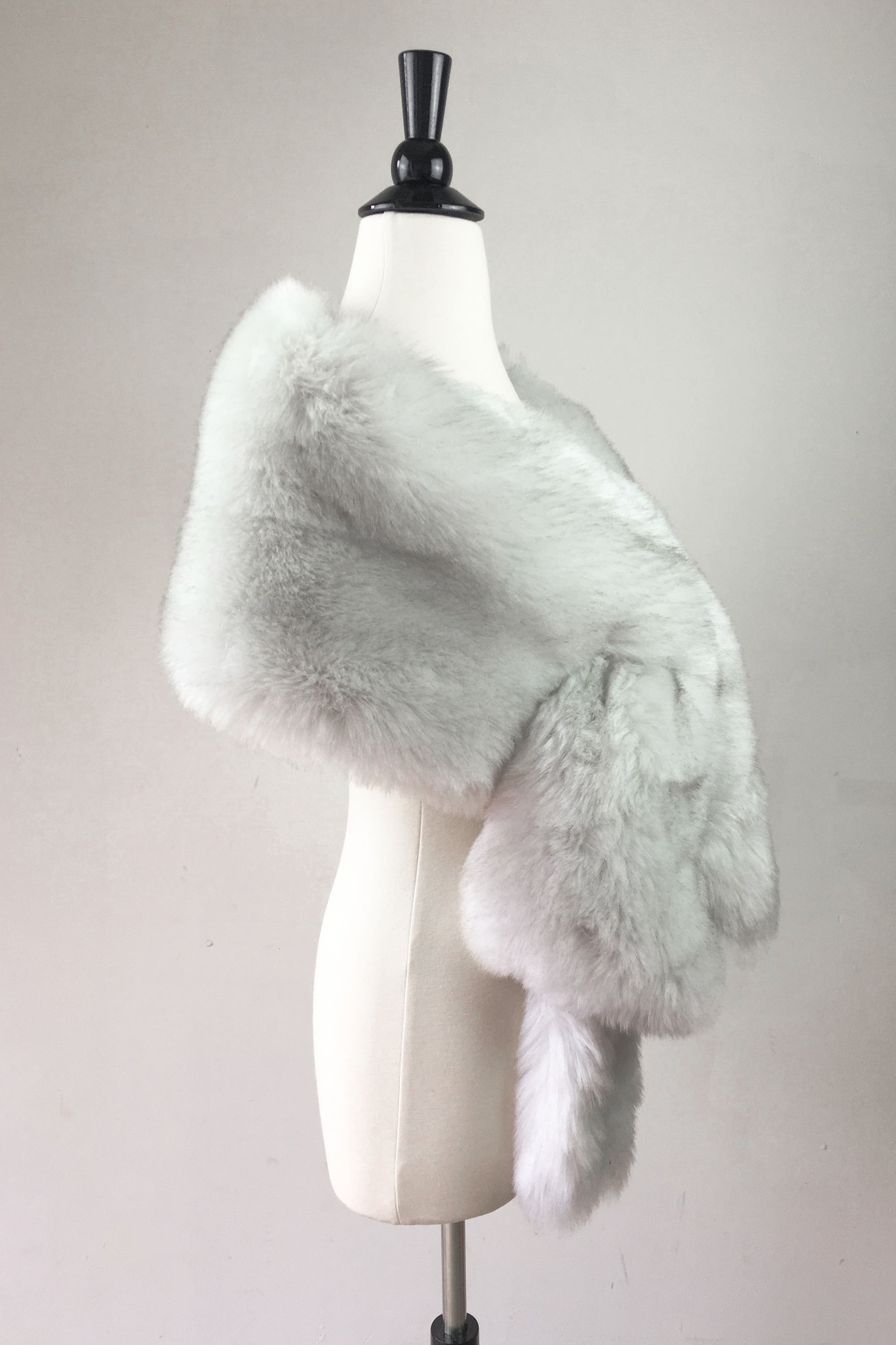 Light Gray Silver Faux Fur Shawl Wrap - Soft Winter Scarf for Women - Elegant Lilian SGry01 Shawl for Evening Parties, Weddings & Cold Weather Fashion