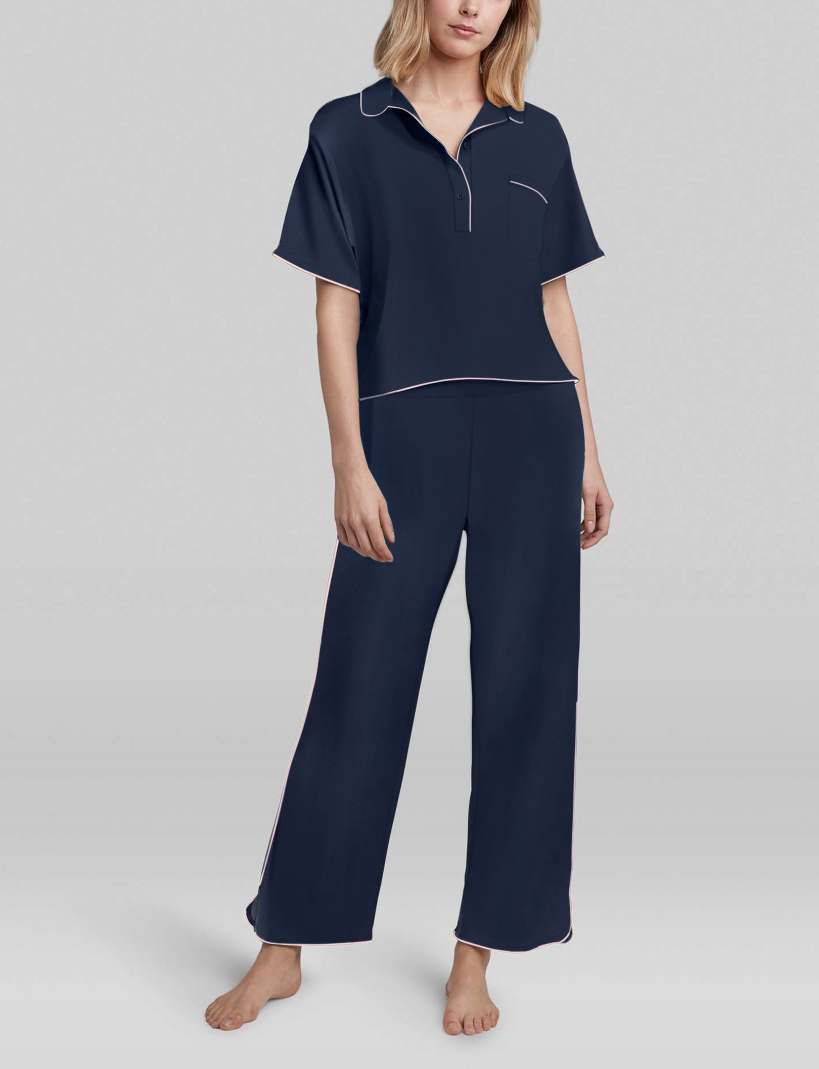 Cozy Women's Fleece Pajama Set - Soft Pullover Top & Lounge Pants for Sleepwear & Relaxation | Perfect for Winter Nights, Movie Time & Home Comfort