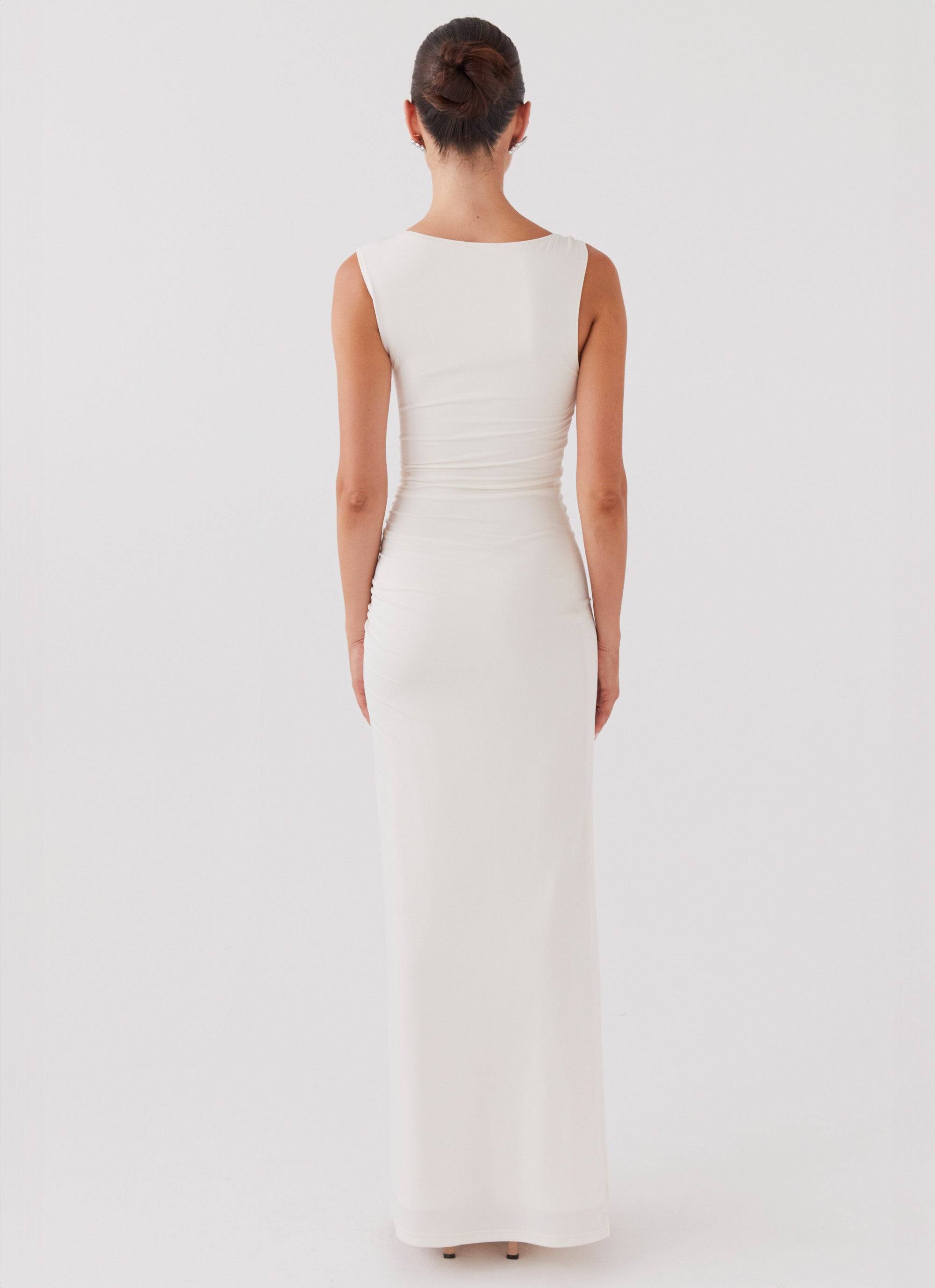 Elegant In Bloom Maxi Dress in Ivory - Perfect for Summer Weddings, Beach Vacations & Boho Chic Outfits