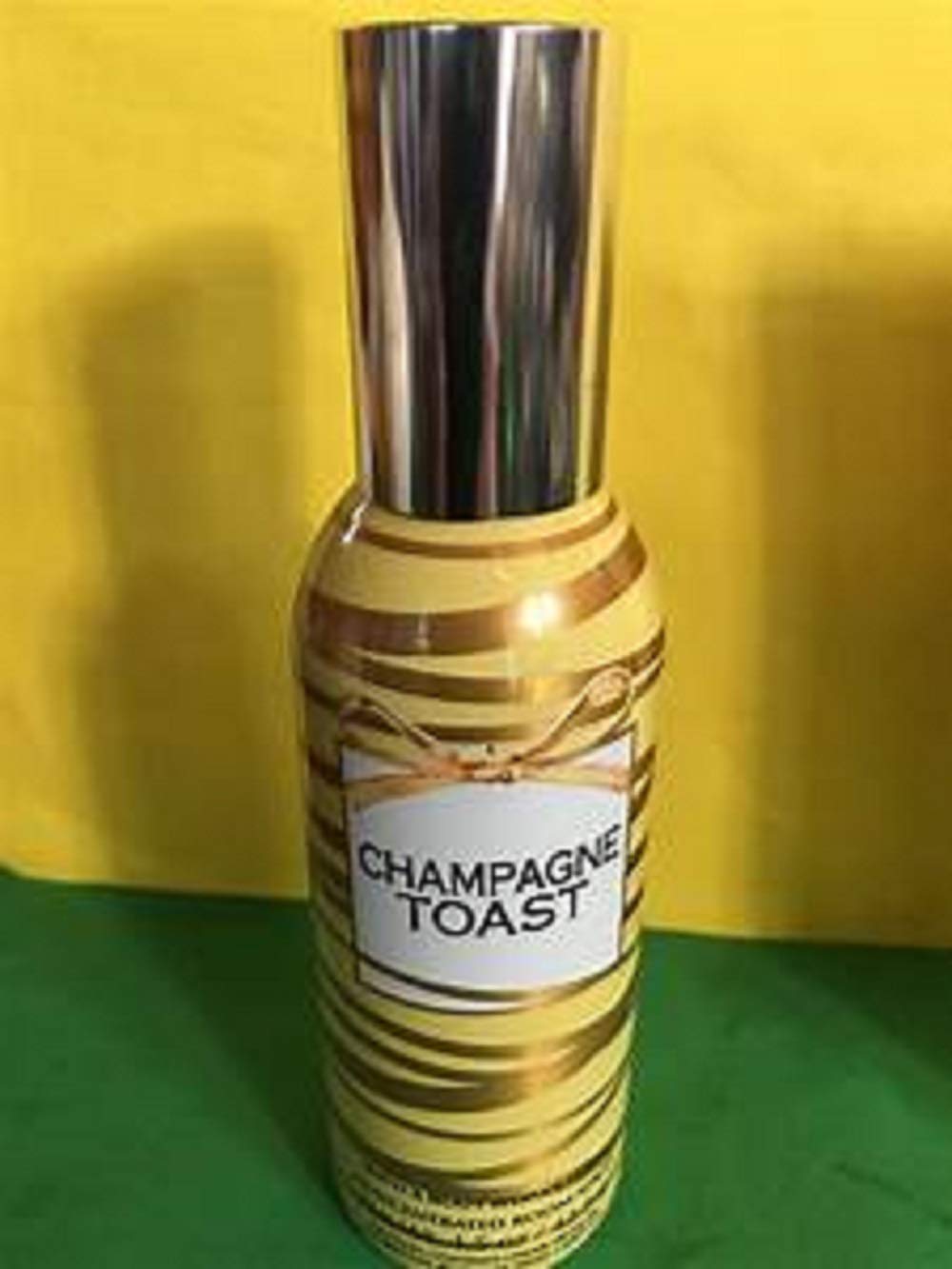 Bath & Body Works Champagne Toast Room Spray Perfume - Fresh & Luxurious Home Fragrance for Bedroom, Living Room & Office