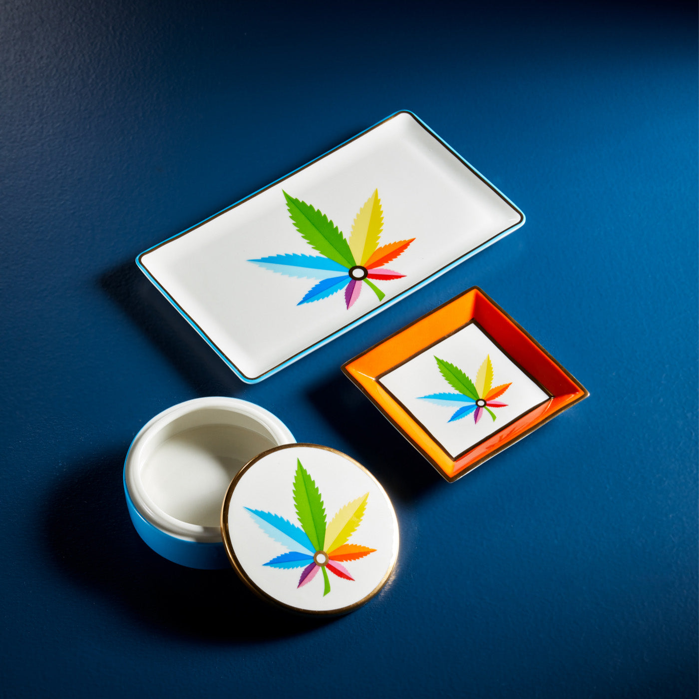 Premium Sinsemilla Square Ashtray - Durable Ceramic Smoking Accessory for Cigarettes, Cigars & Herbs | Perfect for Home, Office & Outdoor Use