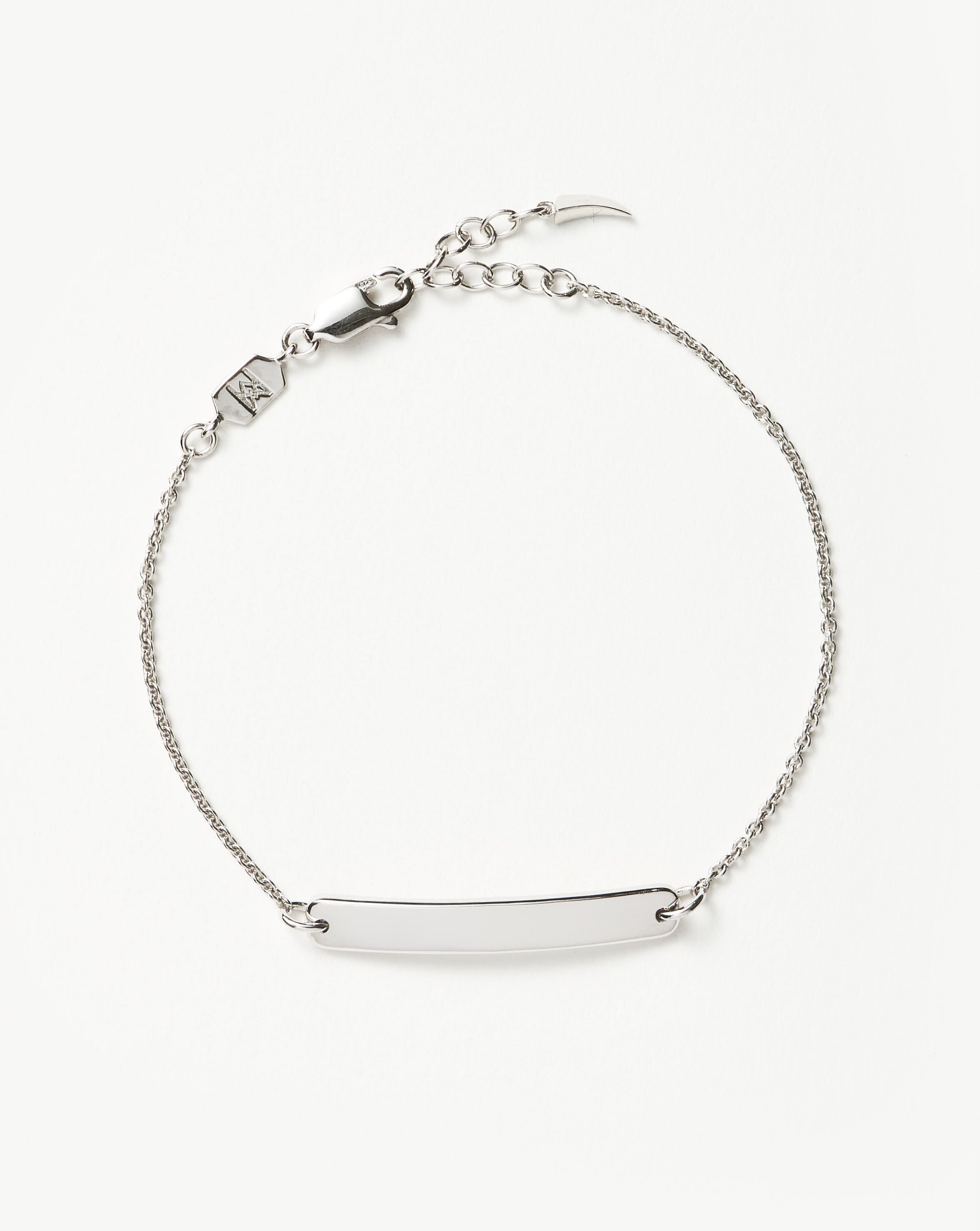 Personalized Engravable Bar Chain Bracelet for Women - Silver Plated Stainless Steel Jewelry Gift for Mom, Wife, Girlfriend - Perfect for Anniversaries, Birthdays & Special Occasions