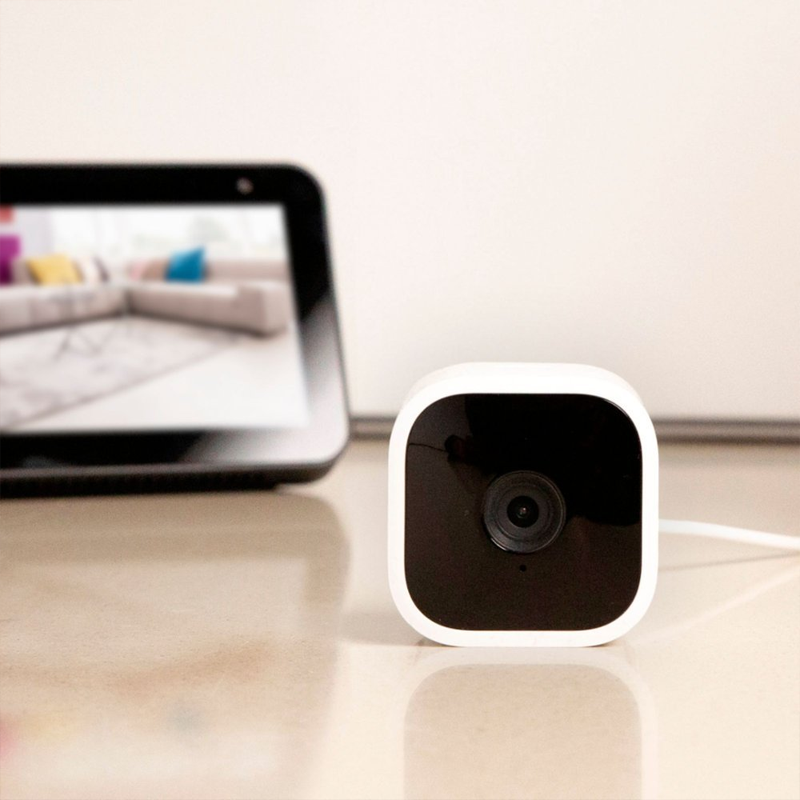 Blink Mini Indoor 1080p WiFi Security Camera - White | Compact Home Monitoring for Baby, Pet & Room Surveillance | Night Vision & Motion Detection