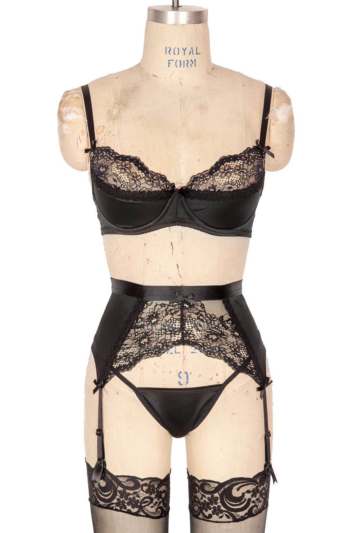 Grace Satin Molded Cup Bra - Seamless Full Coverage Underwire Bra for Women | Perfect for Everyday Wear, Work & Special Occasions