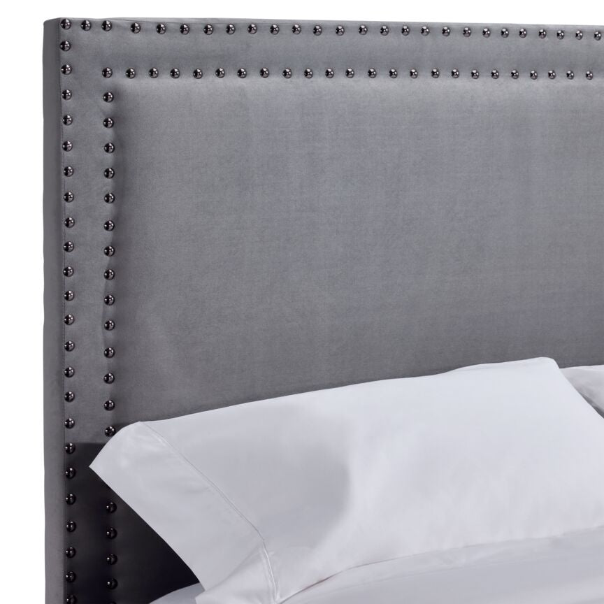 Chloe 3-Piece Queen Size Bed Set in Grey - Modern Bedroom Furniture for Cozy & Stylish Home Decor
