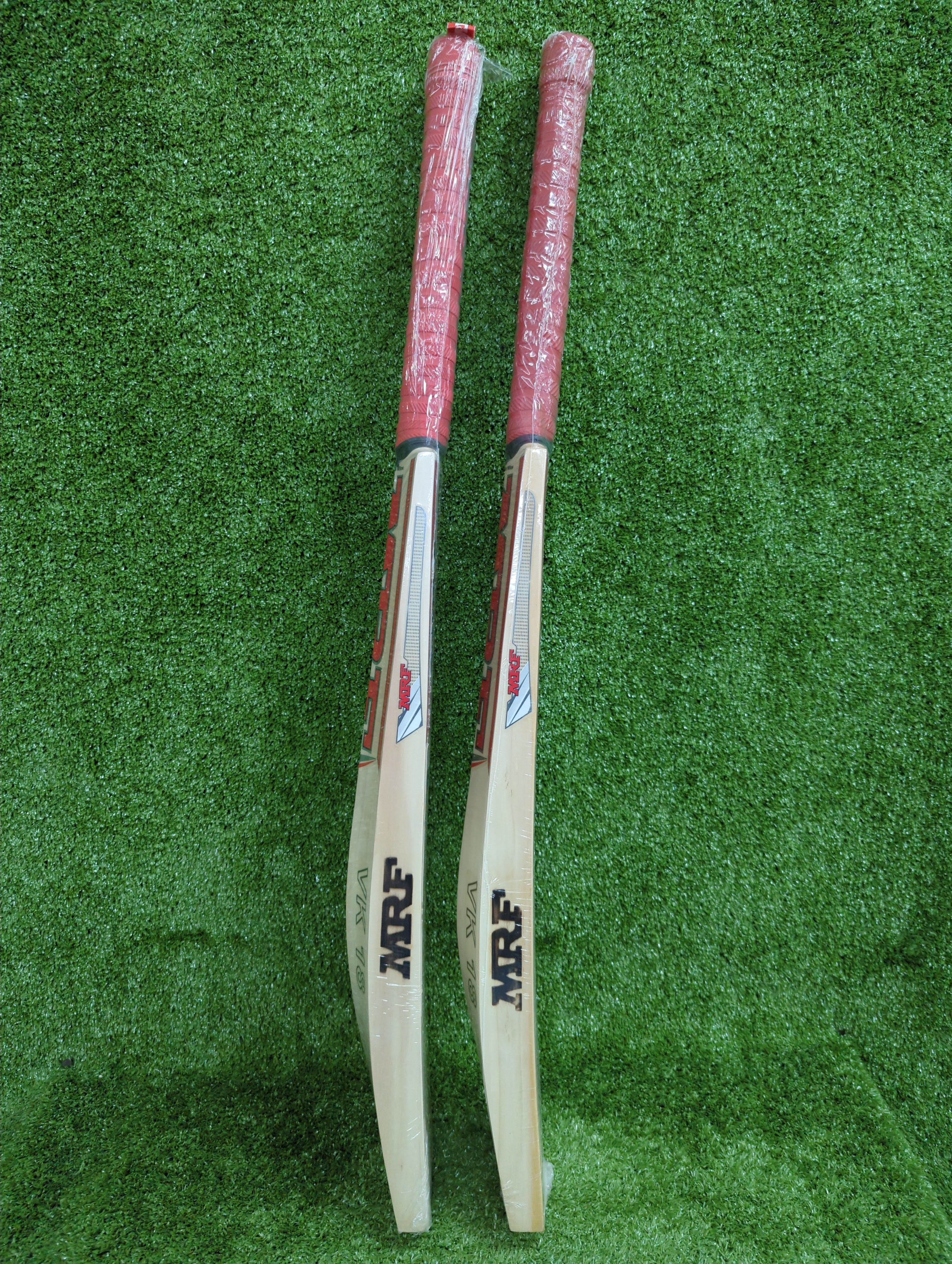 MRF Genius Hammer English Willow Cricket Bat - Premium Grade for Professional Players - Perfect for Matches, Training & Practice Sessions