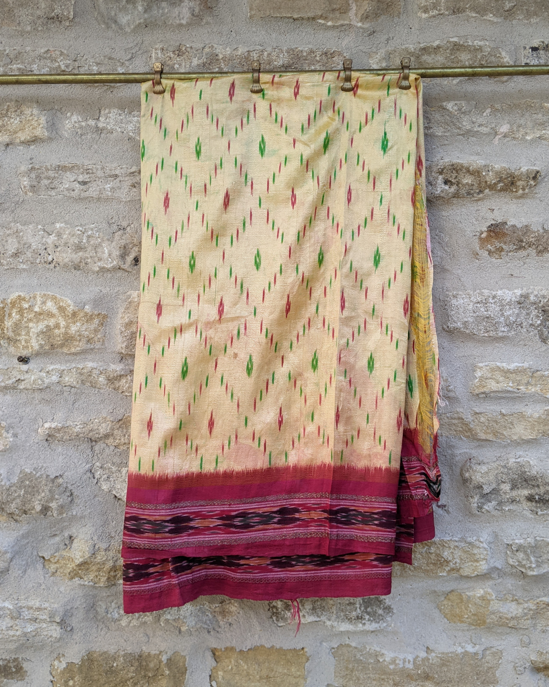 Vintage Silk Sari 099 - Handmade Authentic Indian Silk Saree for Women | Perfect for Weddings, Parties & Cultural Events