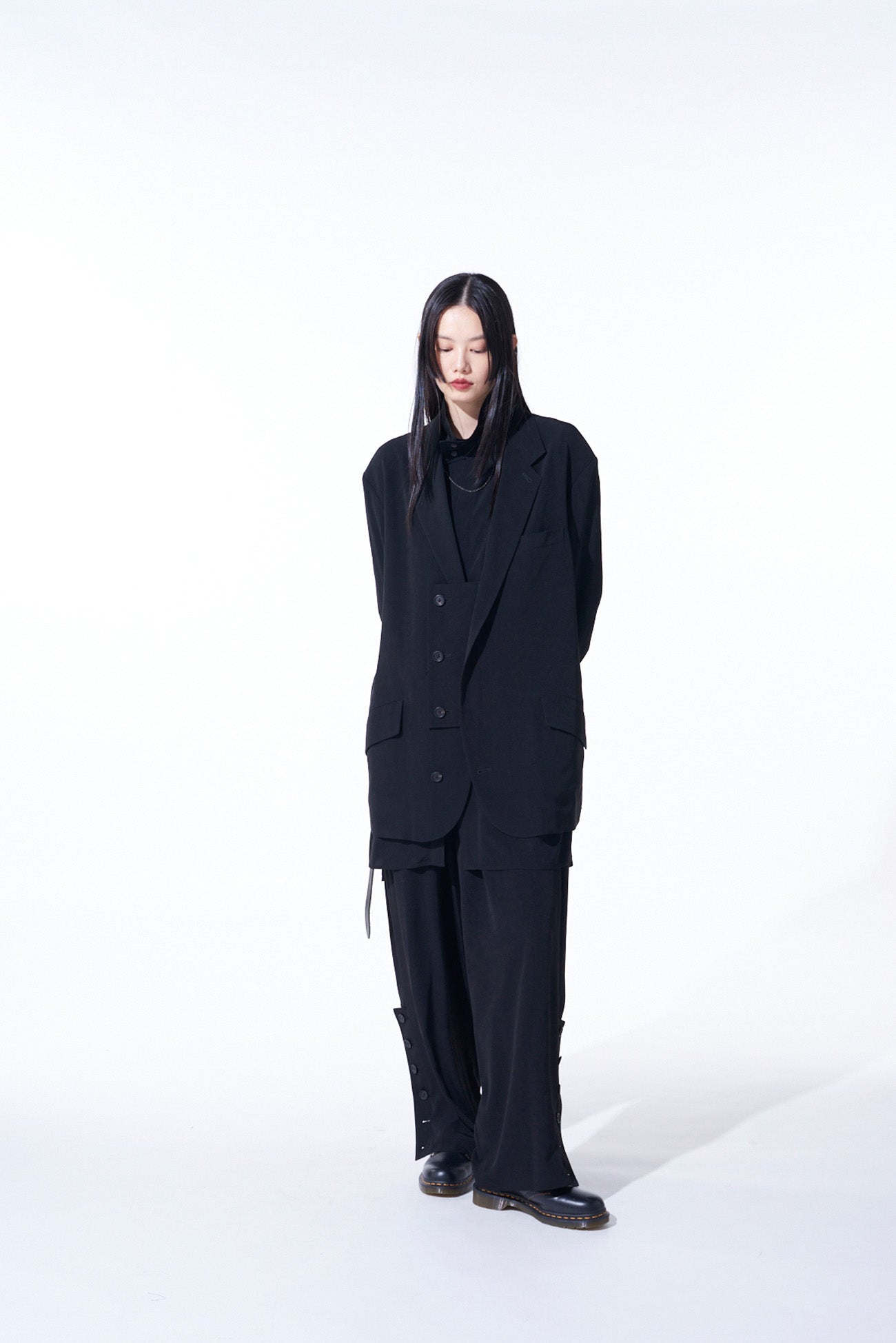CREPE de CHINE OVERSIZE NOTCHED LAPEL JACKET for Women - Elegant Loose Fit Blazer with Stylish Lapel Design - Perfect for Office Wear, Business Meetings & Casual Outings