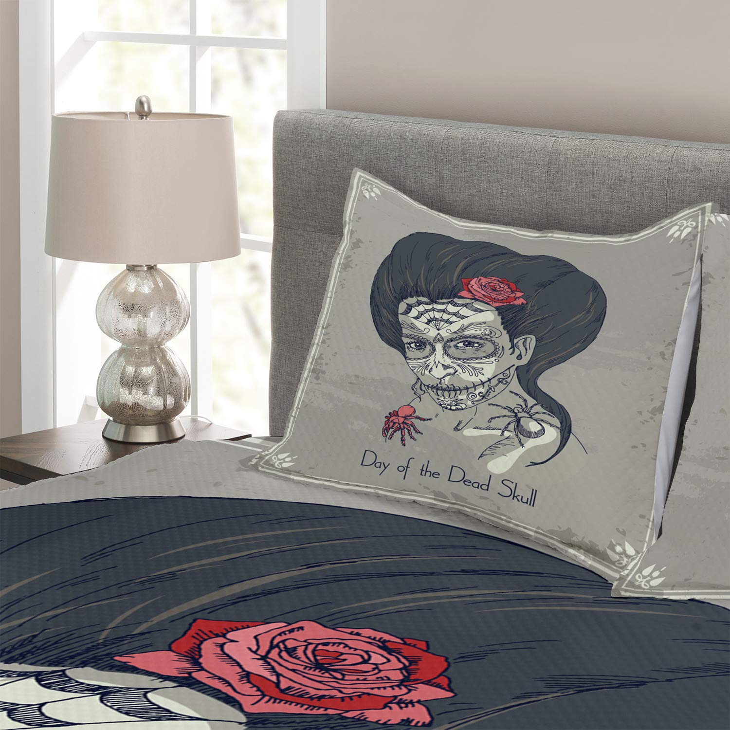 Ambesonne Day of The Dead Bedspread Set - Dia de Los Muertos Skull & Roses Print 3-Piece King Size Bedding (Coverlet + 2 Pillow Shams) in Charcoal Grey - Mexican Sugar Skull Theme for Halloween, Día de Muertos Celebration & Gothic Home Decor